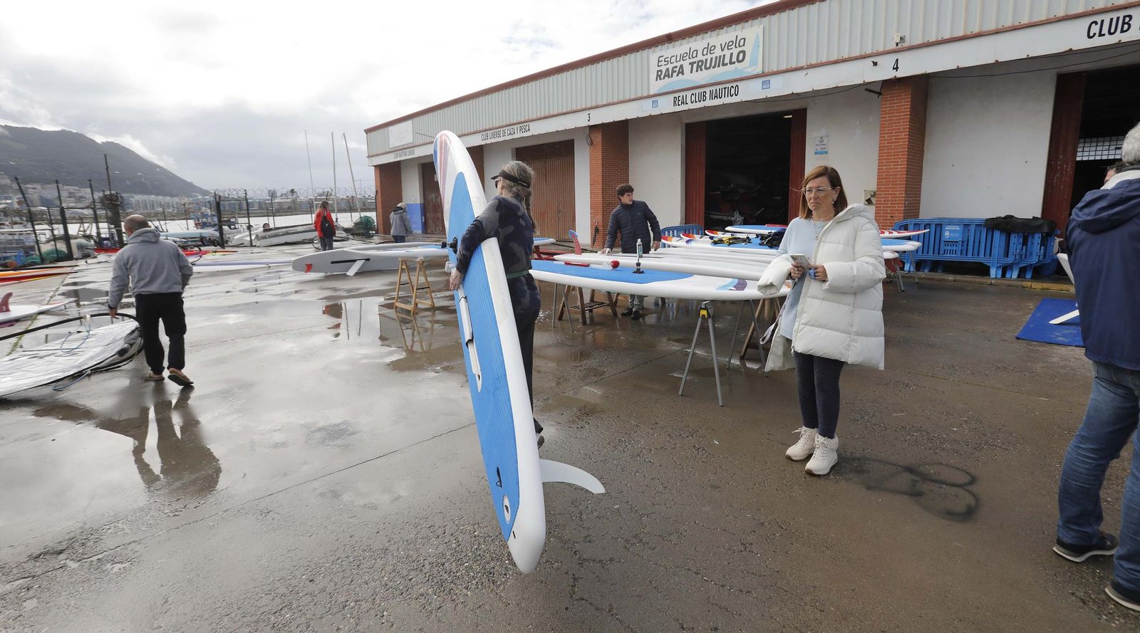 Las fotos de la primera jornada de la Copa de Andalucía de la clase windsurfer en La Línea