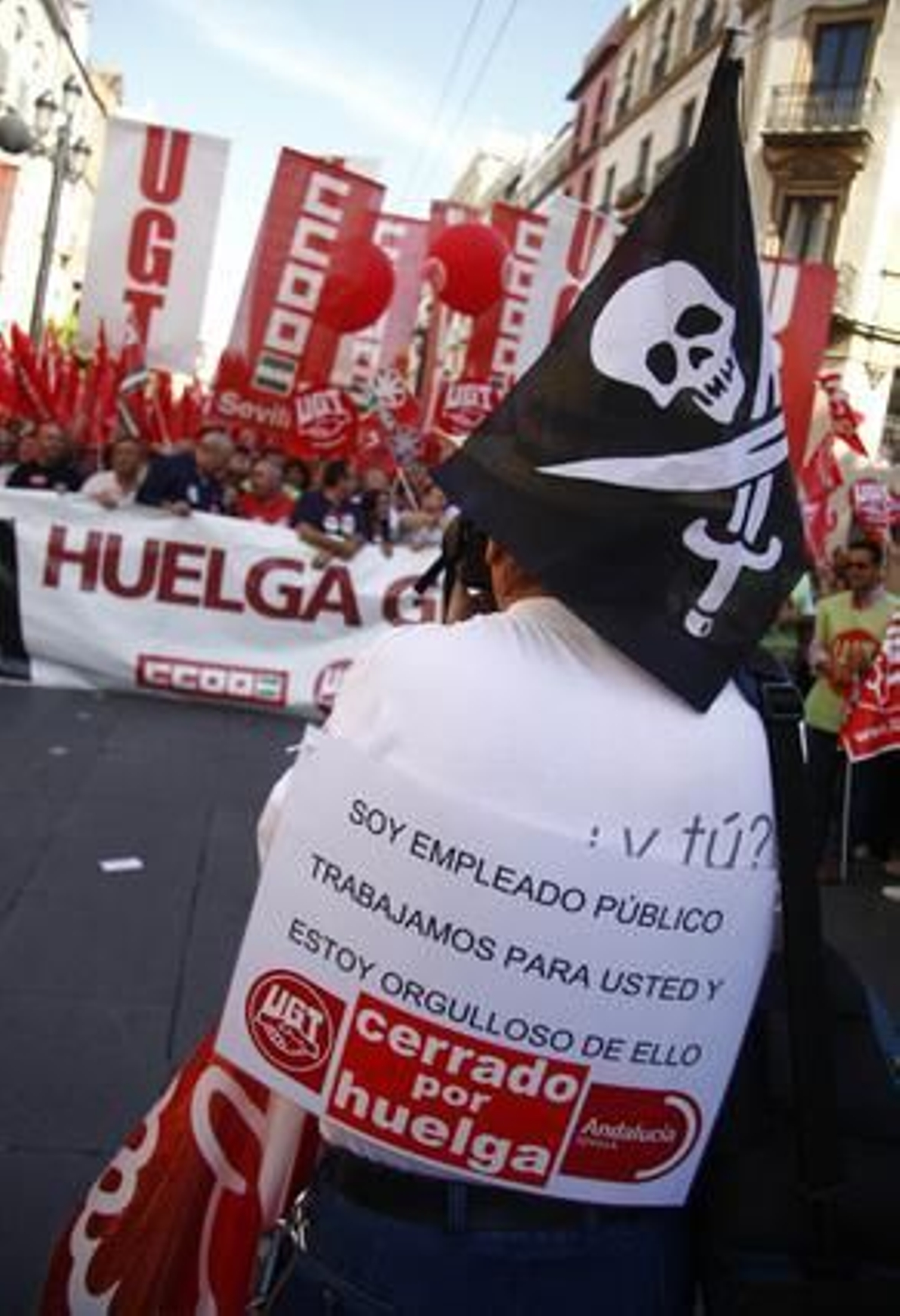 La Huelga General reúne a cientos de personas en el centro.

Foto: Belén Vargas