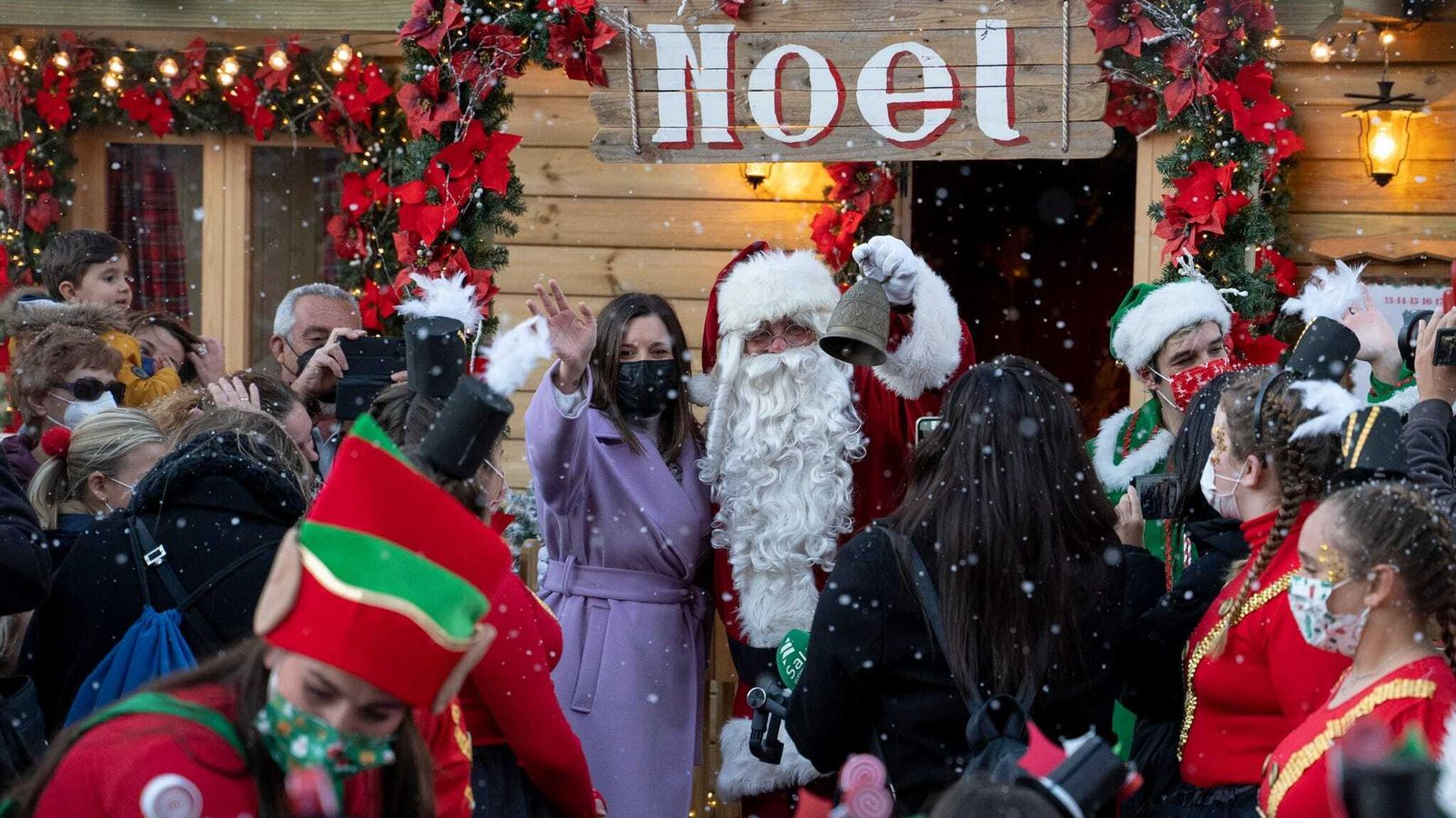 Abre la casa de Papá Noel en San Fernando. Abre la casa de Papá Noel en San Fernando.