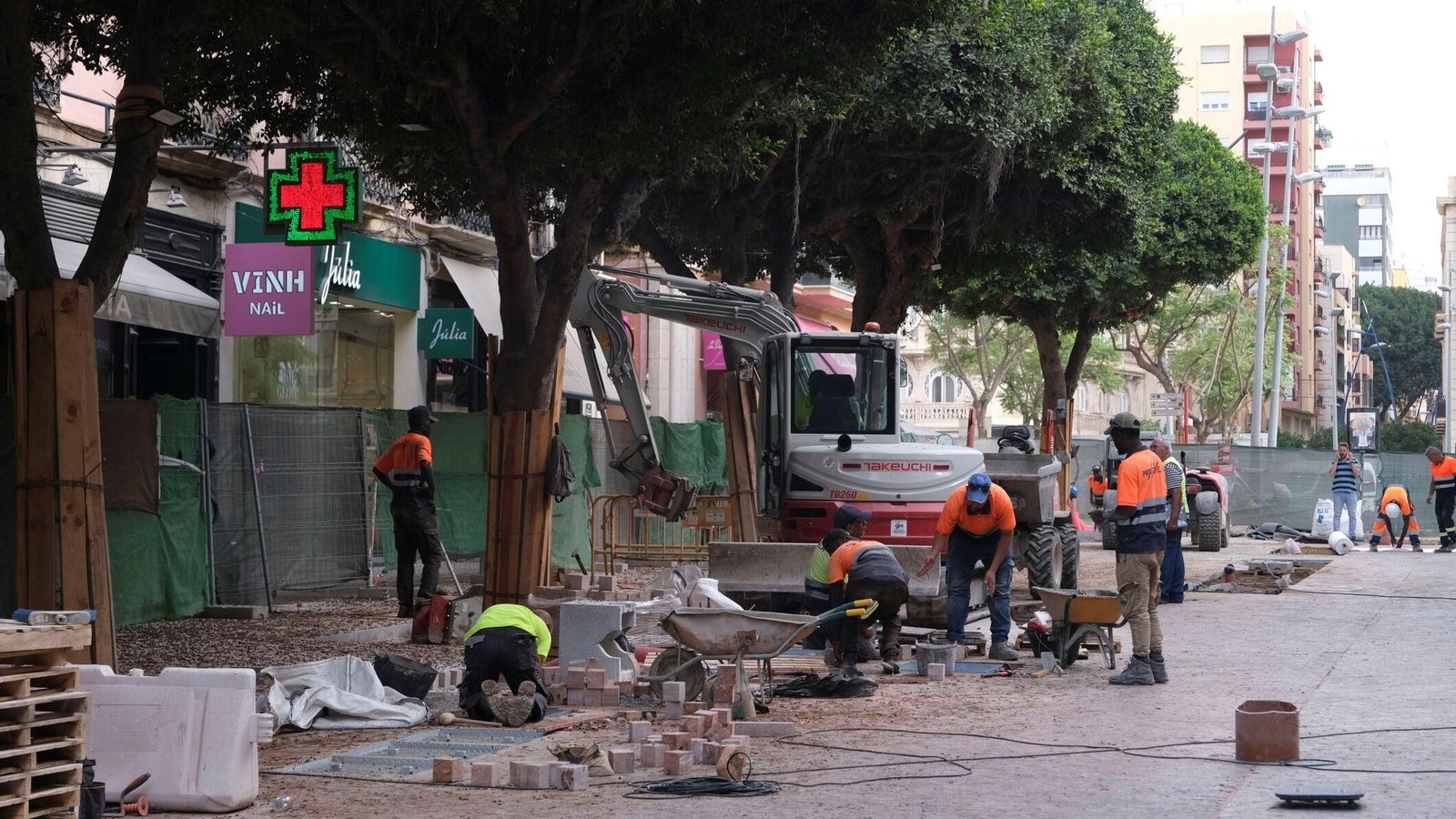 Las obras se acometerán en horario de mañana y de tarde-noche de lunes a viernes, y también lo sábados por la mañana, según se ha configurado la planificación con los turnos extra a partir del próximo lunes 14 de julio