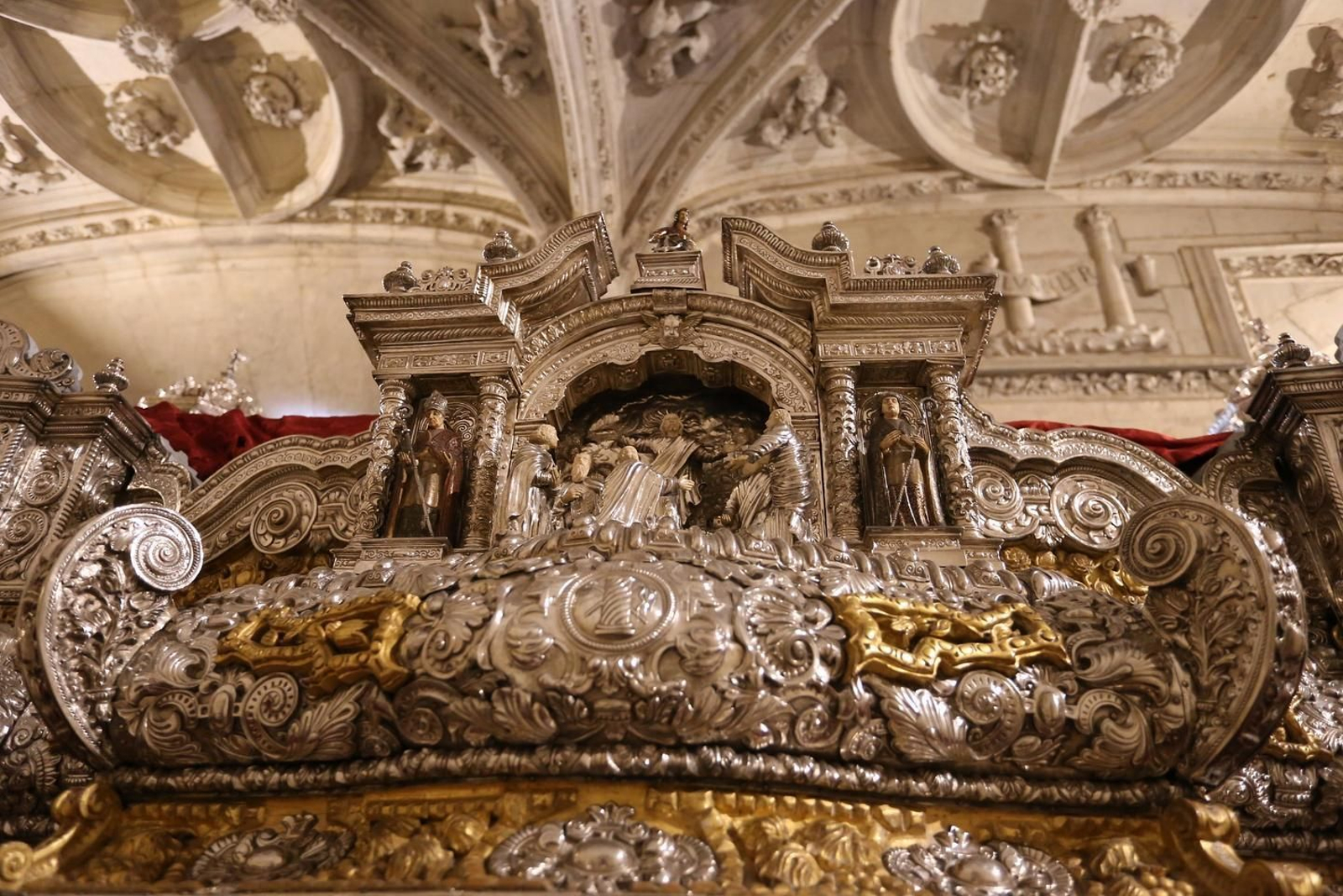 La exposición 'Pasión según Sevilla', en imágenes