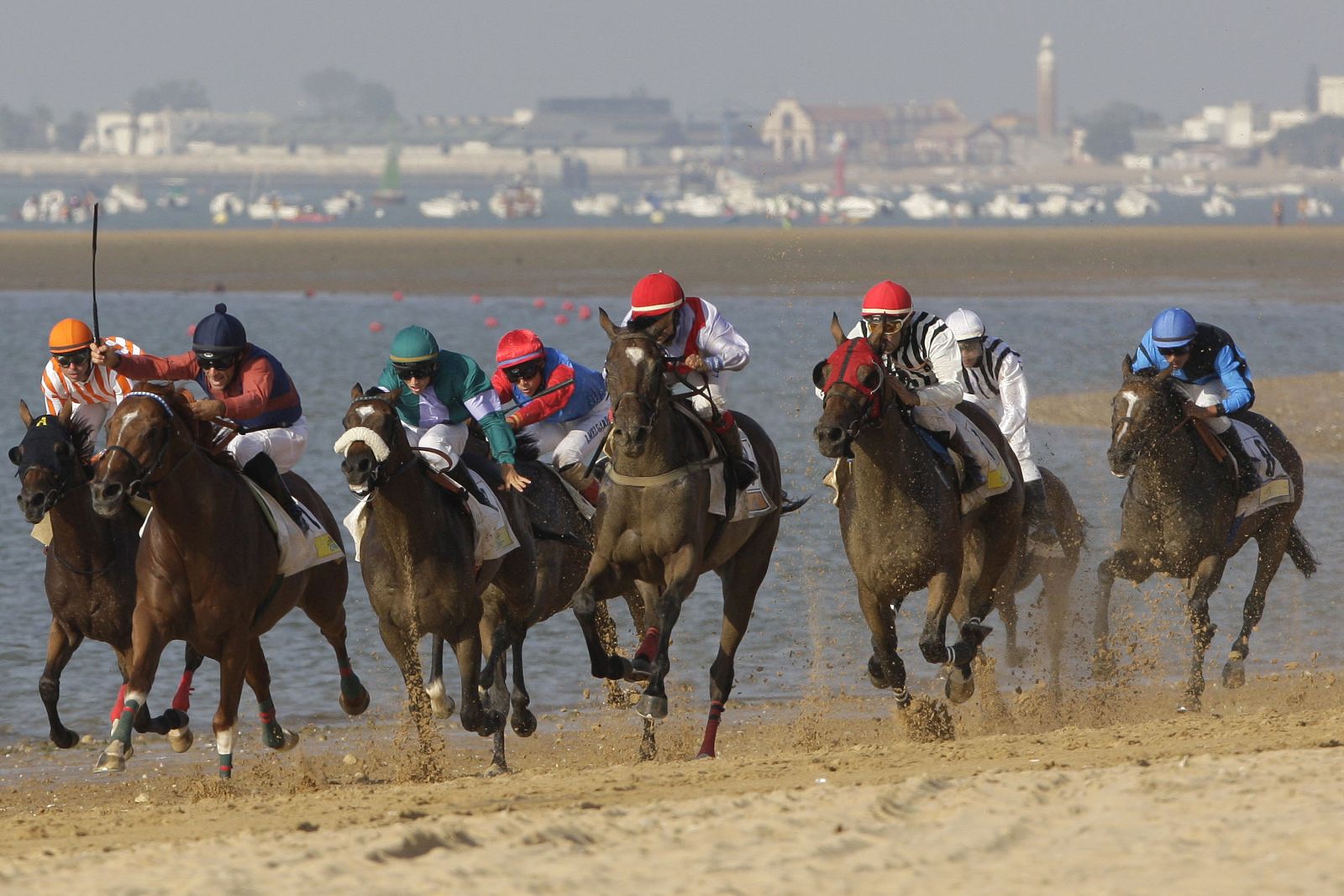 El Gran Premio Ciudad de Sanlúcar puso fin al segundo ciclo de carreras en las playas sanluqueñas.