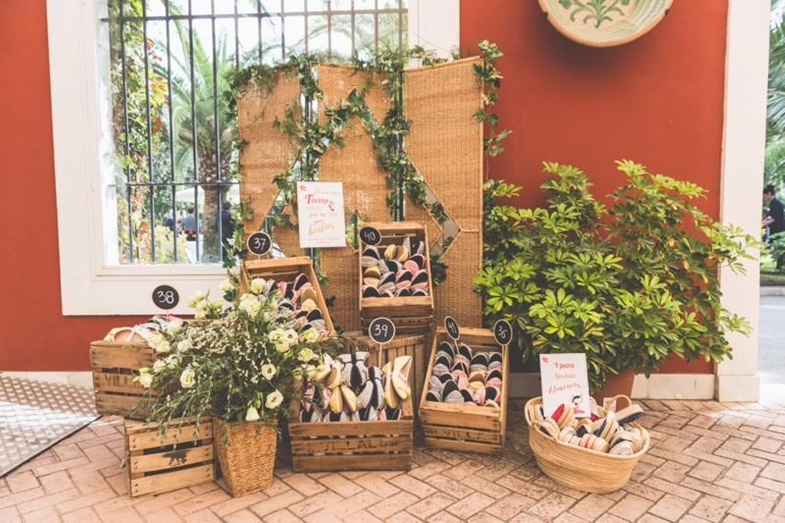 Zapatillas para invitadas.