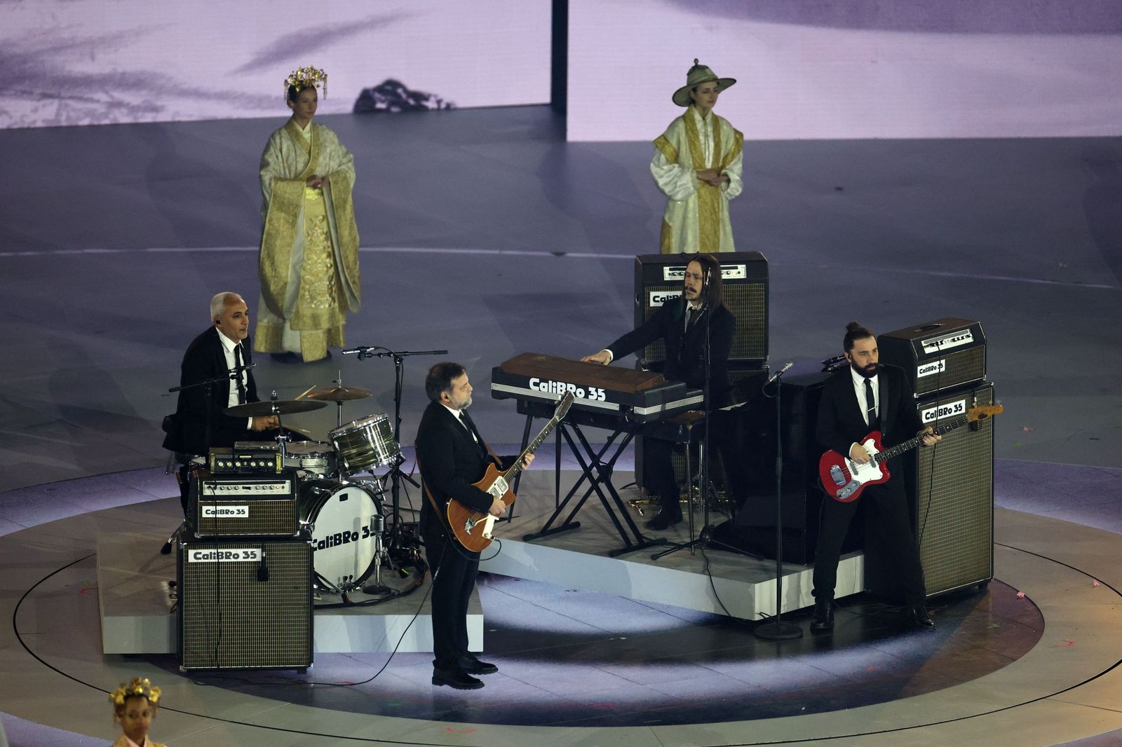 Las mejores fotos de los Juegos Olímpicos de invierno Milán Cortina d'Ampezzo 2026 | Ceremonia de clausura y jornada 17 y última