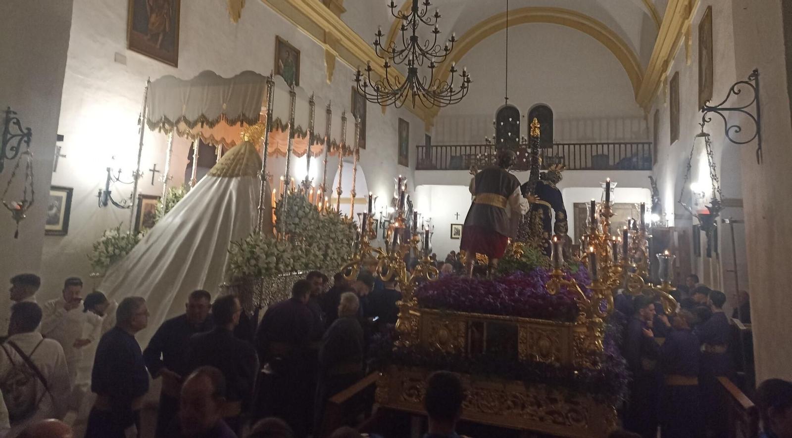AGUILAR DE LA FRONTERA. Jesús Caído y la Virgen de la Paz AGUILAR DE LA FRONTERA. Jesús Caído y la Virgen de la Paz