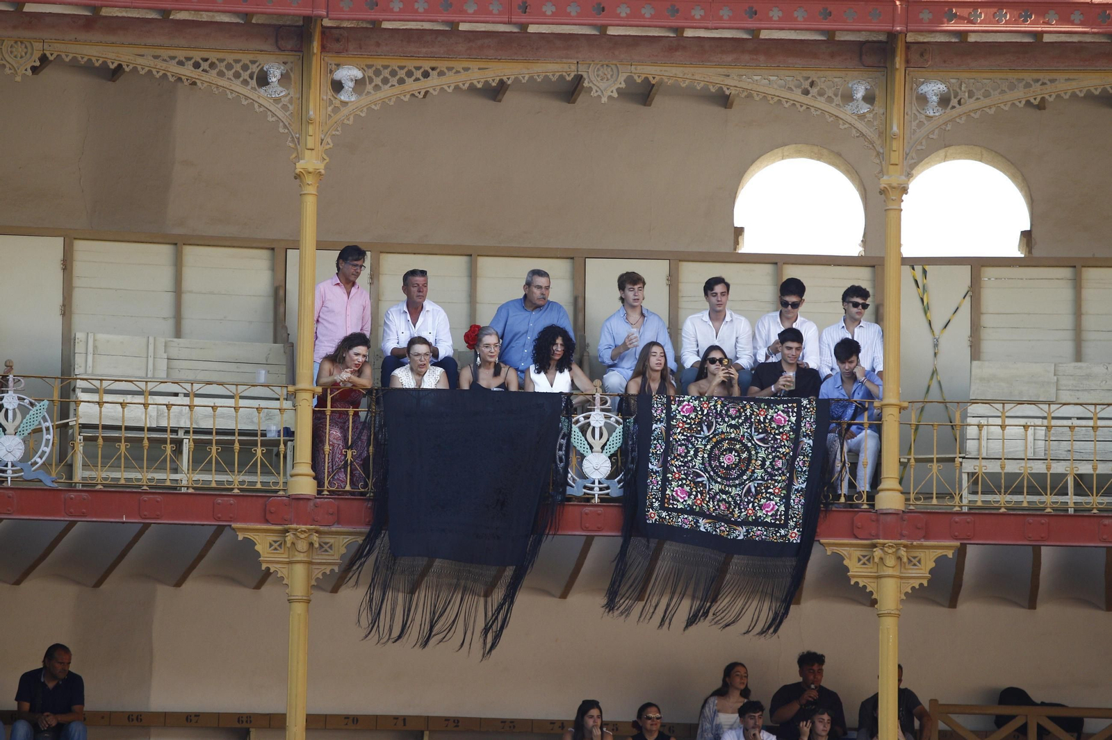 Las mejores imágenes de la corrida de toros de Diego Ventura, Talavante y Pablo Aguado, en Almería
