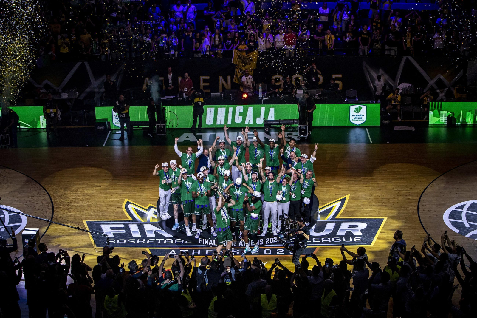 El Unicaja levanta la BCL.
