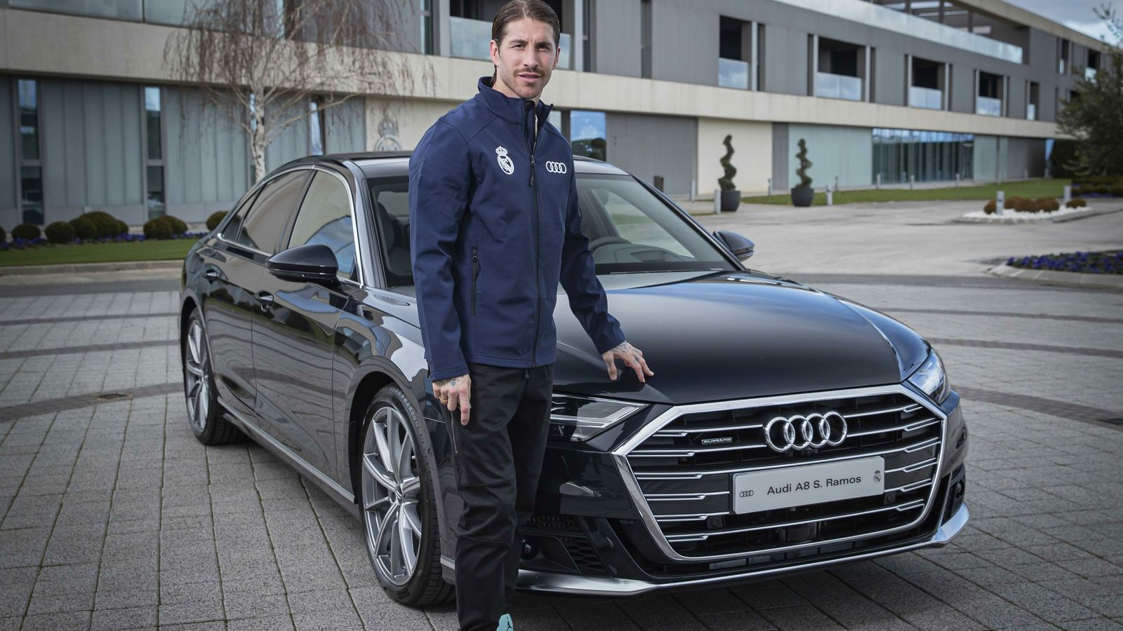 Sergio Ramos con el Audi A8.