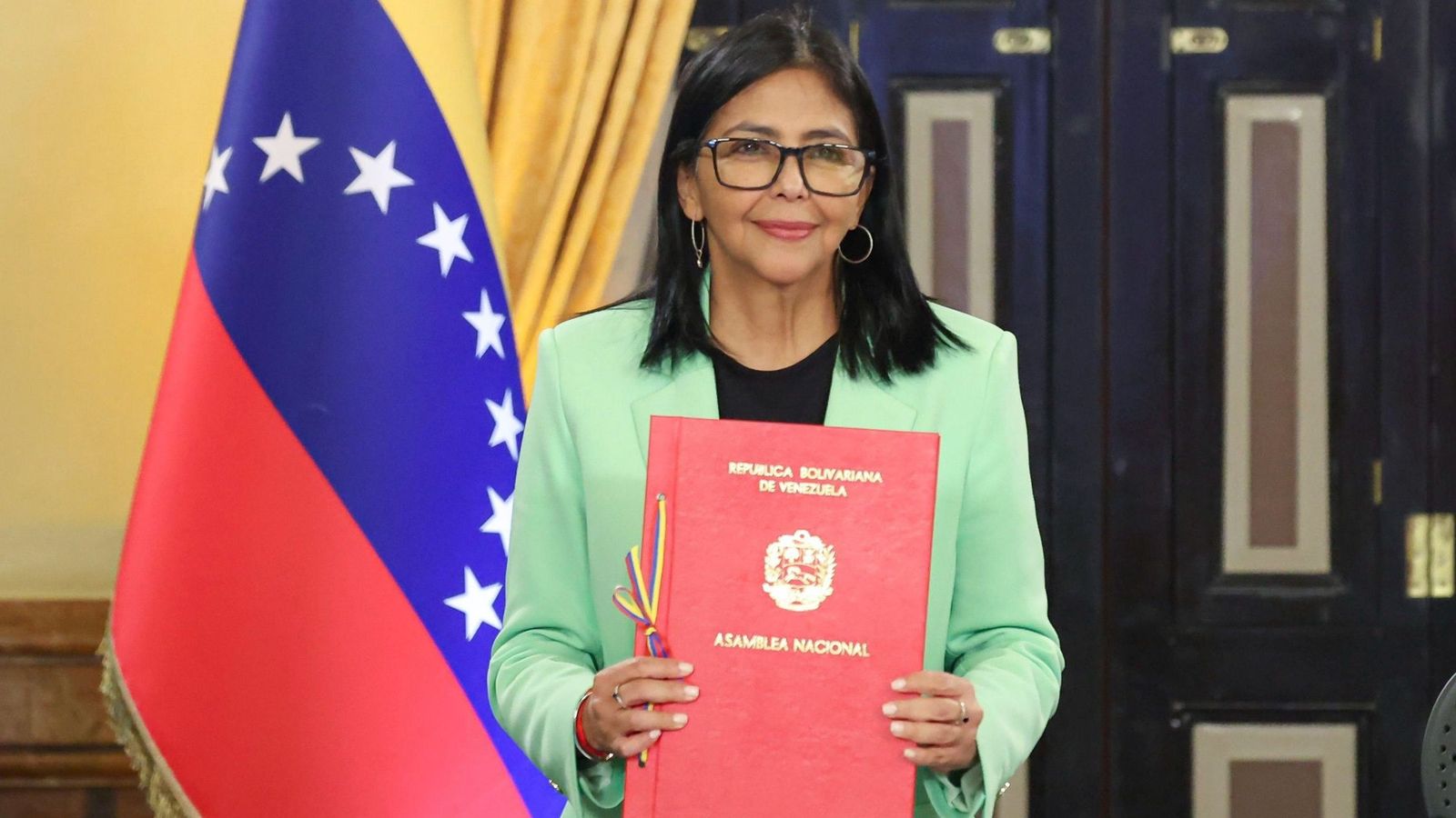 Delcy Rodríguez: "Venezuela vive momentos muy delicados para su estabilidad política"