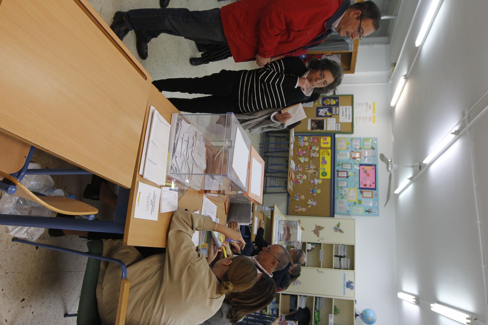 Así están votando los almerienses este 10N