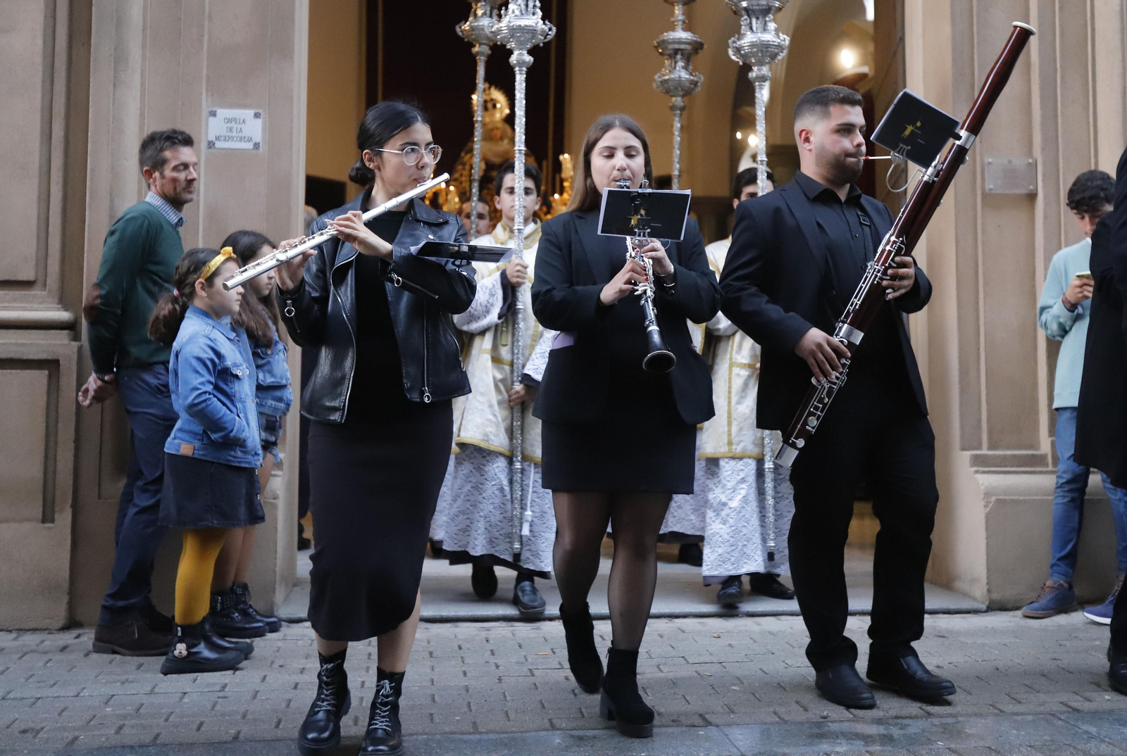 Imágenes del traslado de María Santísima de la Concepción a la Iglesia Conventual de Santa María de Gracia
