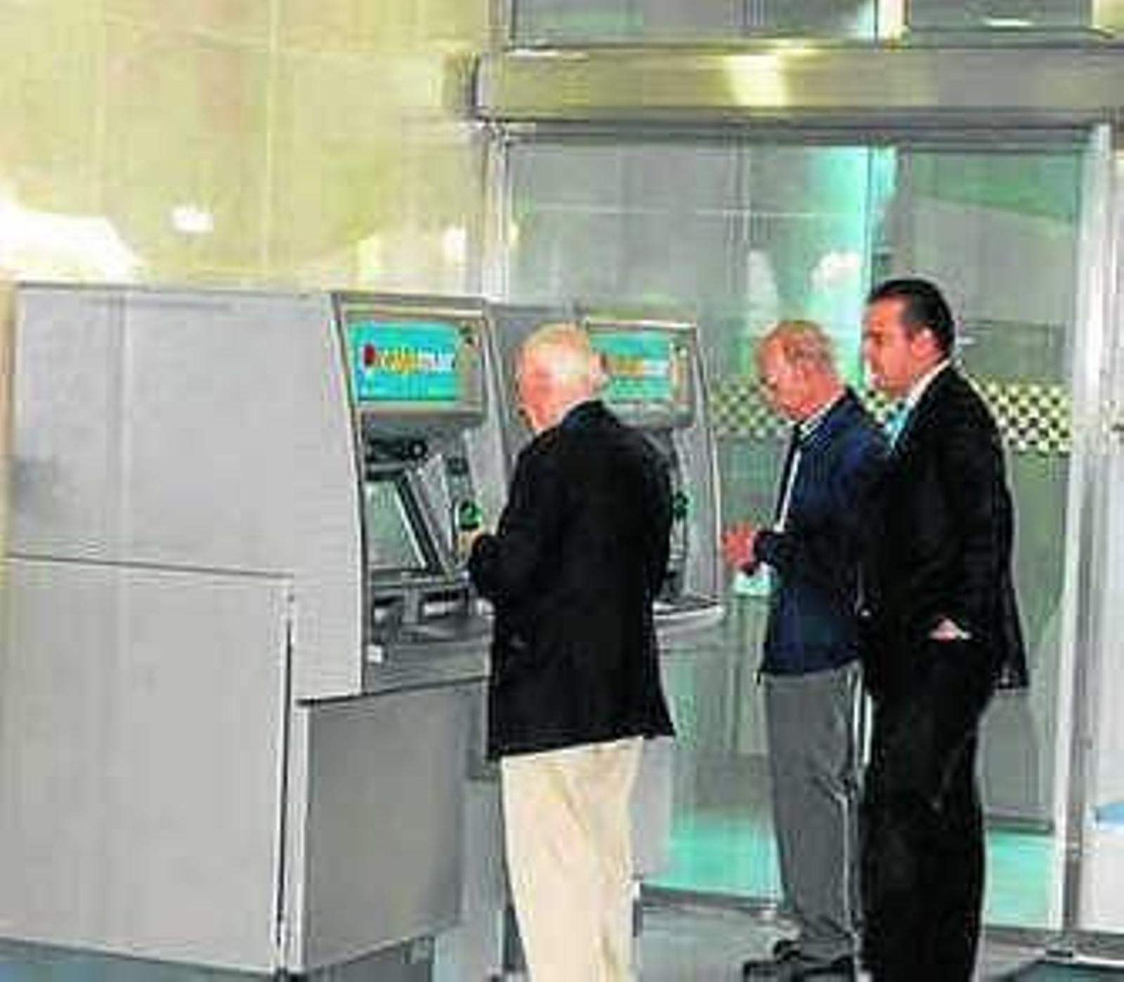 Oficina de Cajamar en Almería.