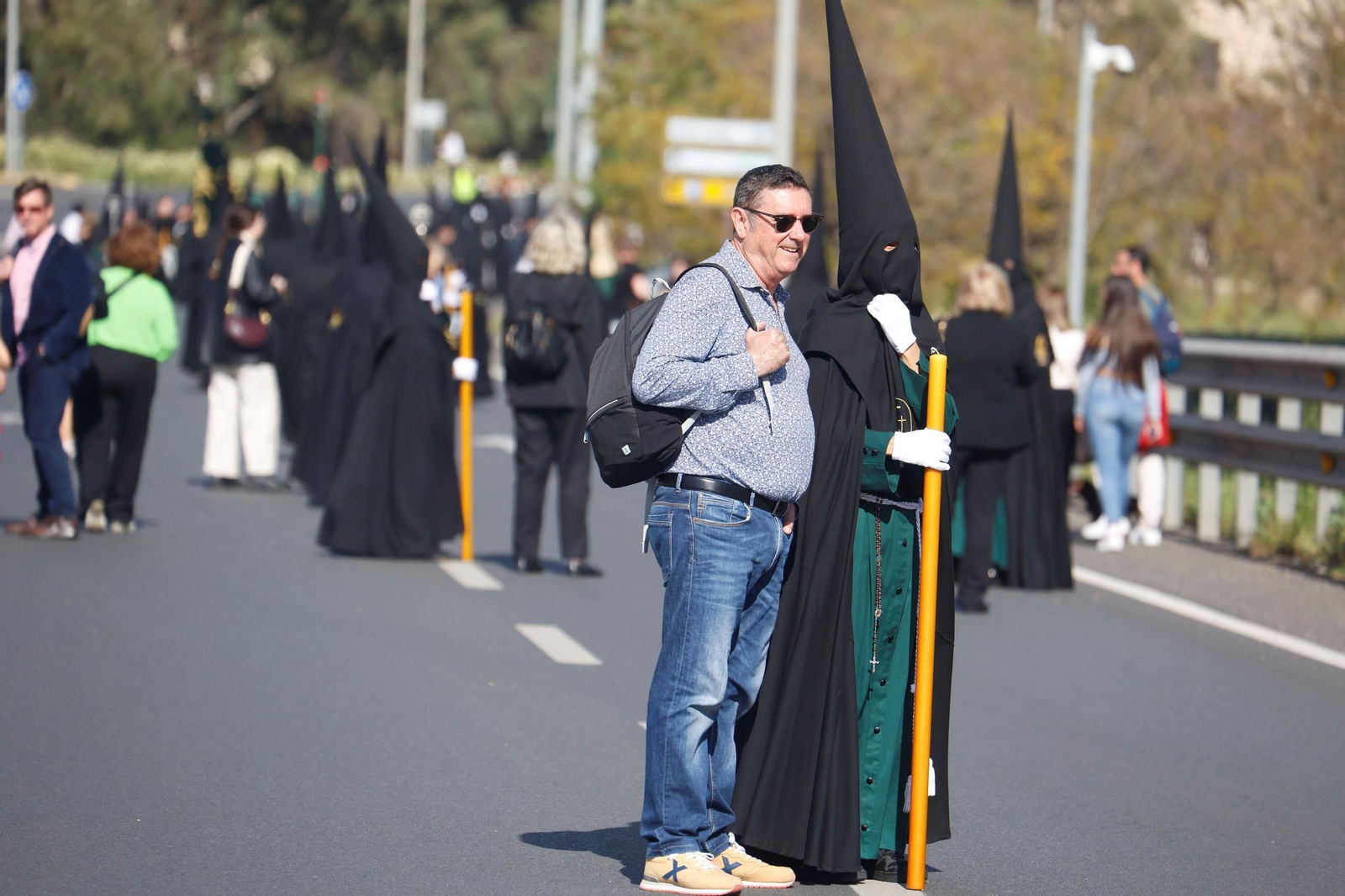 La procesión de la Conversión en este Viernes Santo de Córdoba, en imágenes