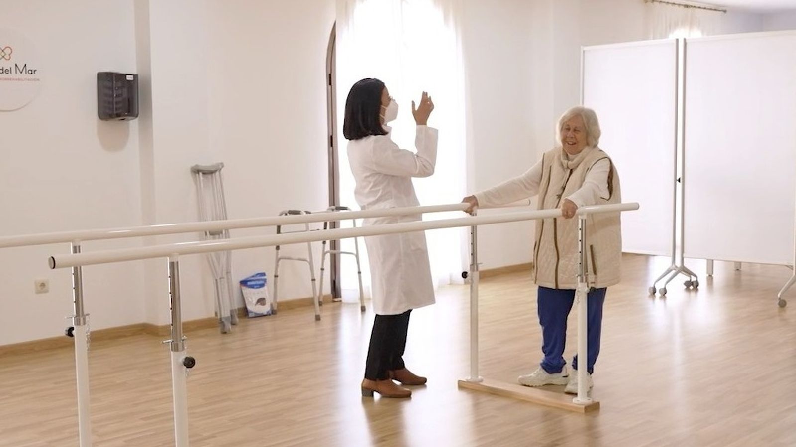 Una usuaria de la Unidad de Neurorrehabilitación de Seniors Torre del Mar