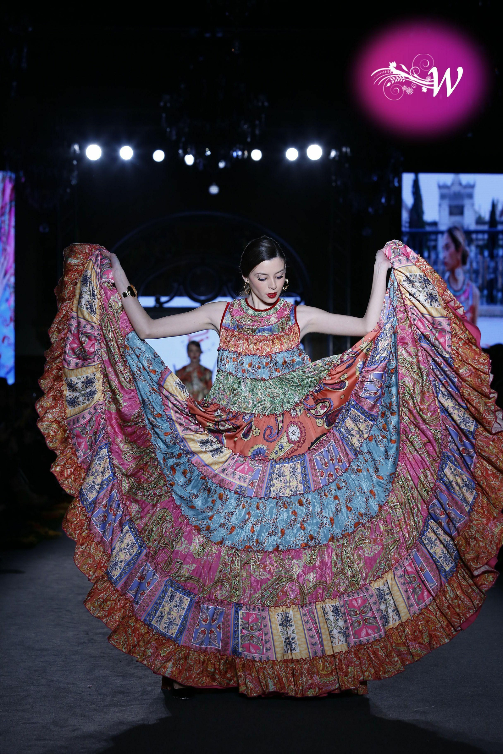 Pol Núñez celebra su 25 aniversario en We Love Flamenco 2020, todas las fotos del desfile Pol Núñez celebra su 25 aniversario en We Love Flamenco 2020, todas las fotos del desfile