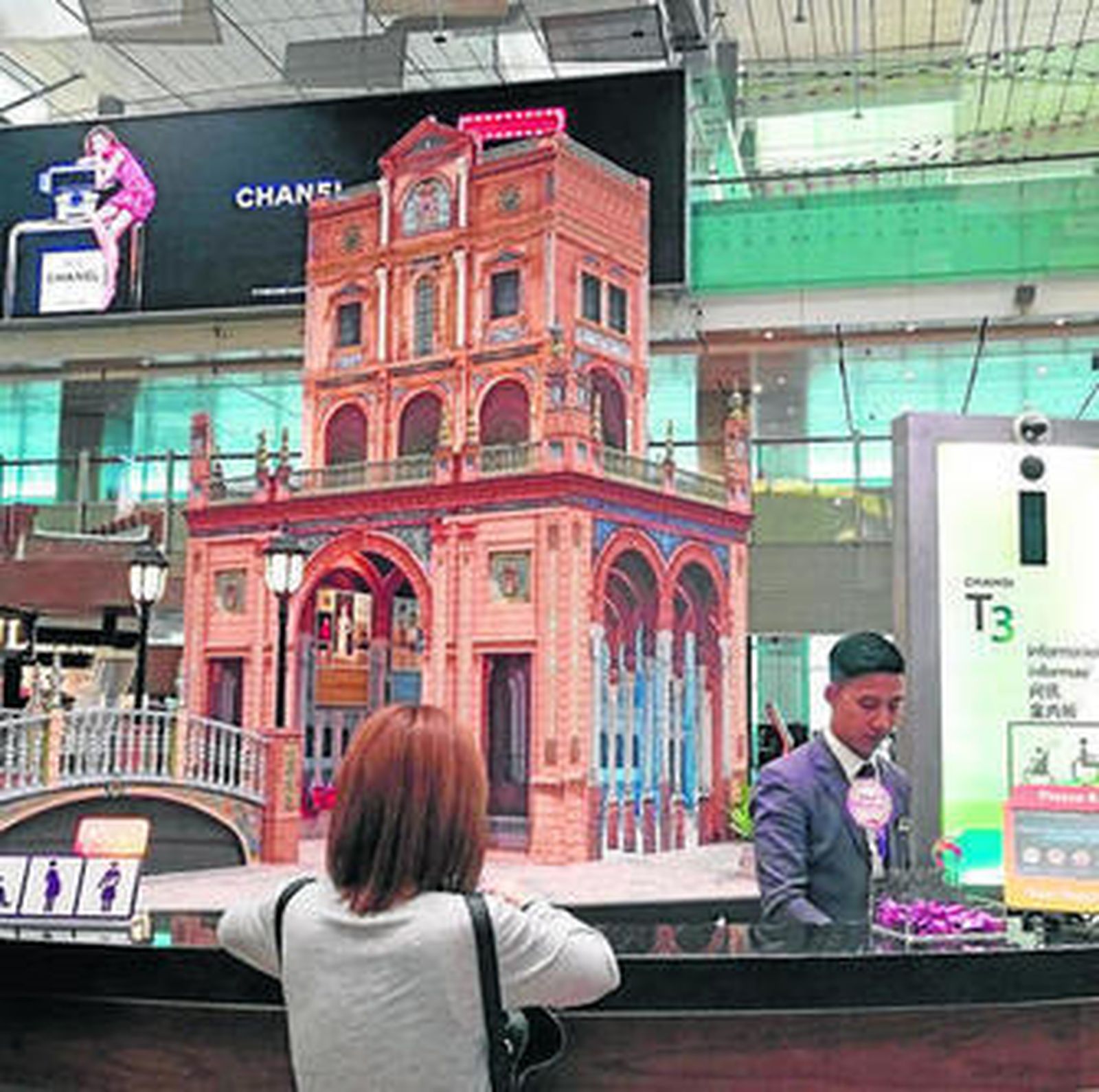 Sevilla abre el debate sobre la imposición de una tasa turística