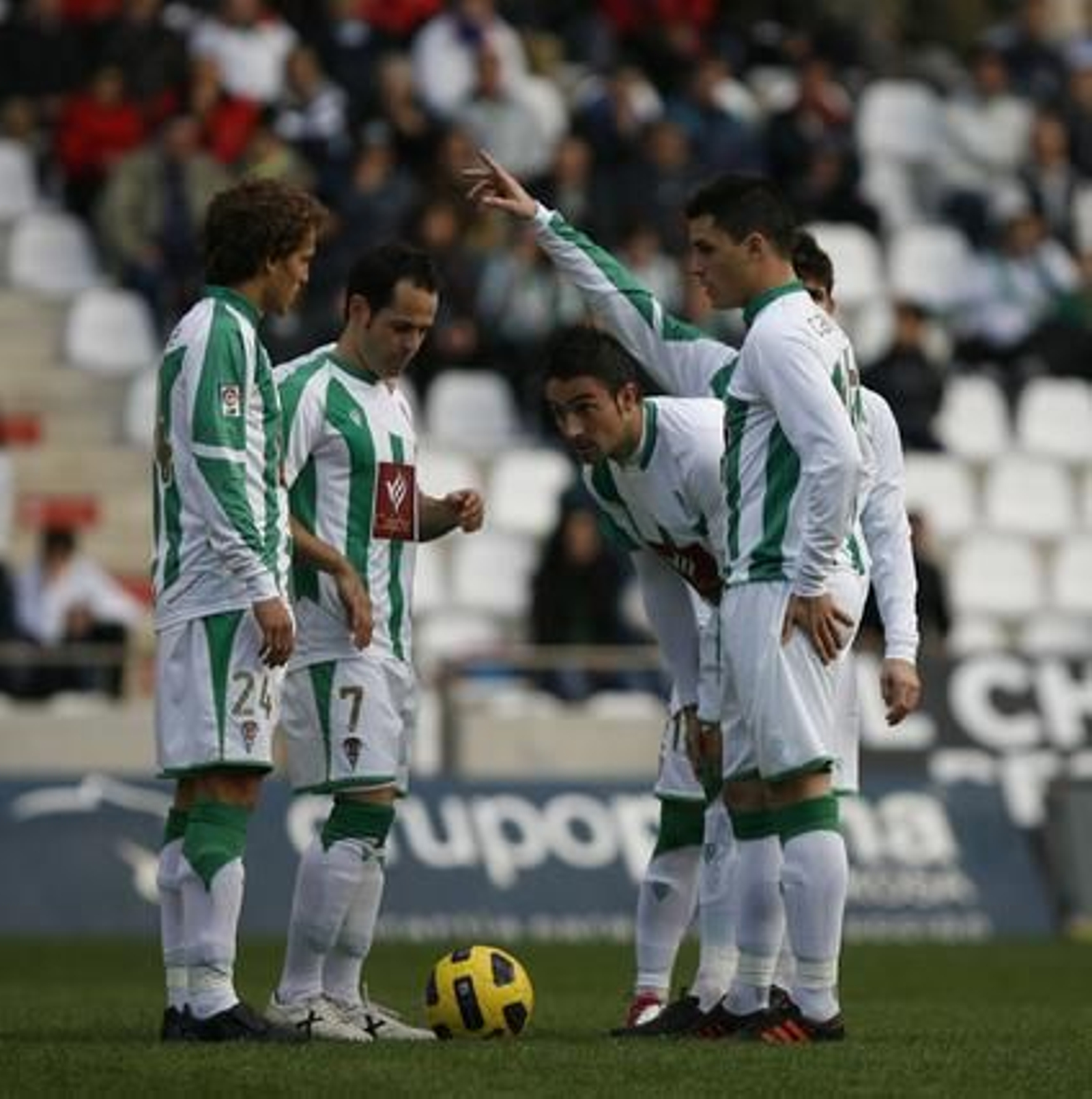 Los de Alcaraz sólo consiguen un decepecionante punto en 13ª  jornada.

Foto: Jose Martinez