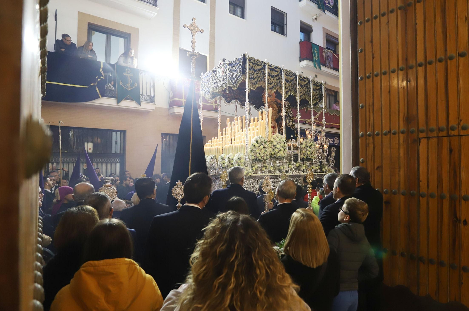 Imágenes del Nazareno en la madrugá de Huelva