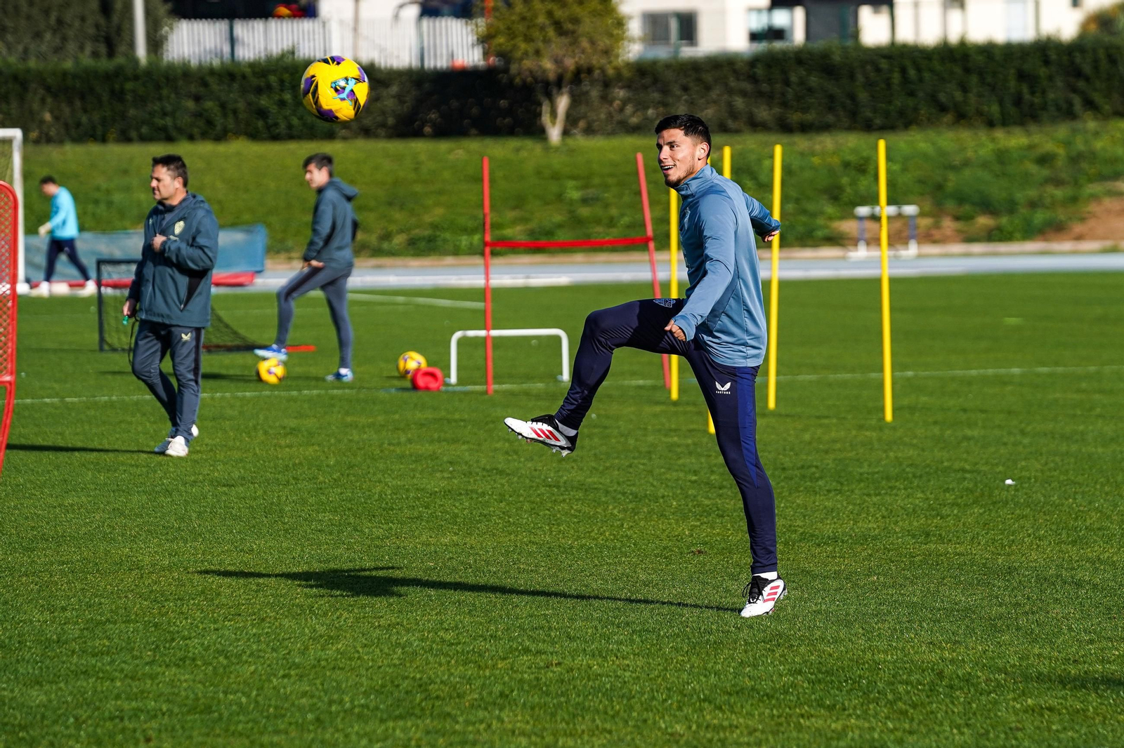 Robertone está de vuelta tres meses después de su operación en el hombro