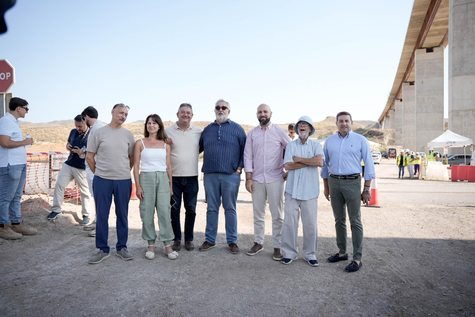 Los ministros Félix Bolaños y Óscar Puente visitan el viaducto de los Feos de Almería