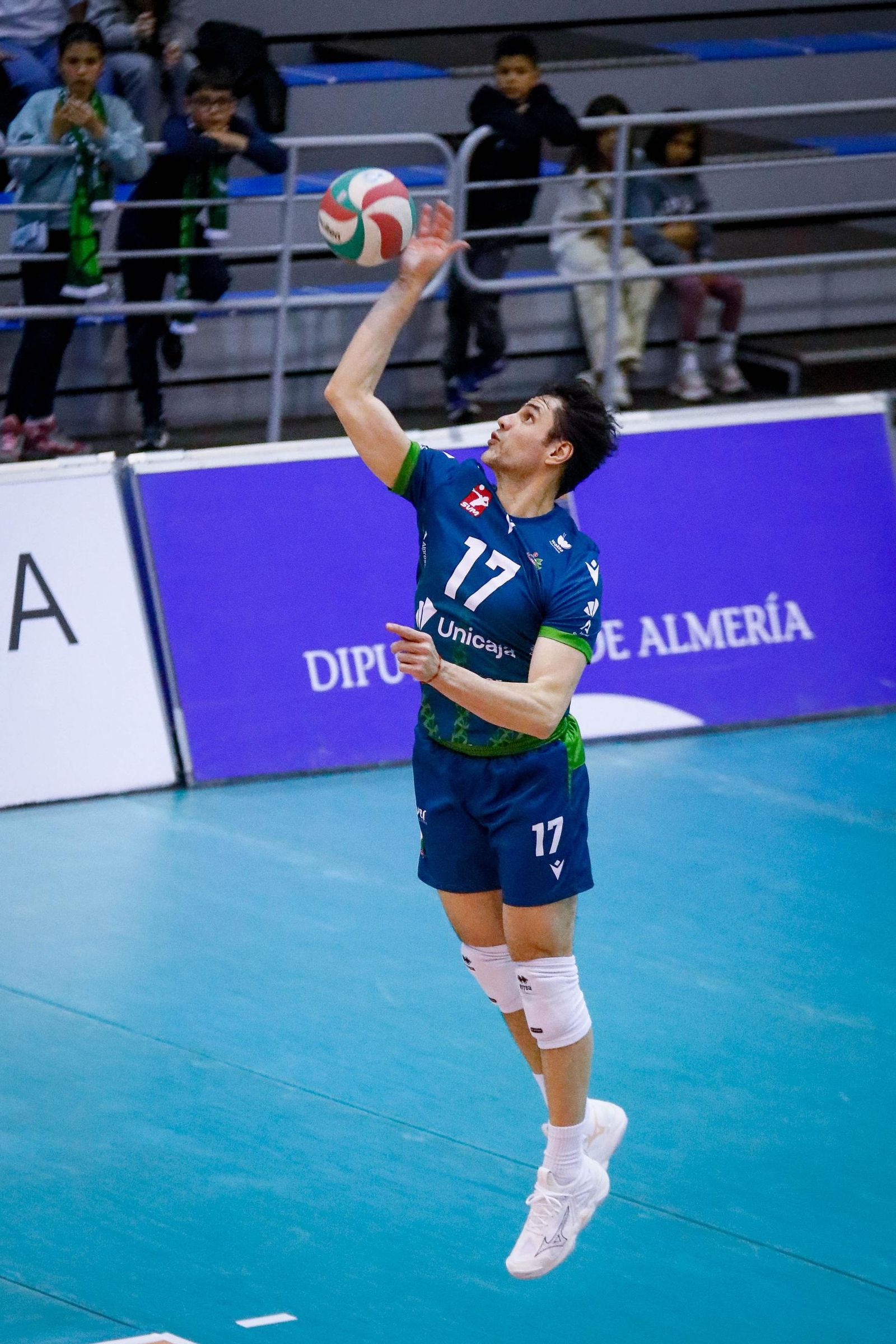 Las imágenes del Unicaja Costa de Almería-Leleman Conqueridor, primer partido del play off por el título de Superliga en Almería