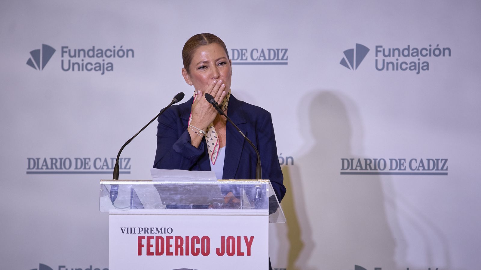 Las imágenes de la entrega del VIII Premio Federico Joly a Sara Baras en Cádiz