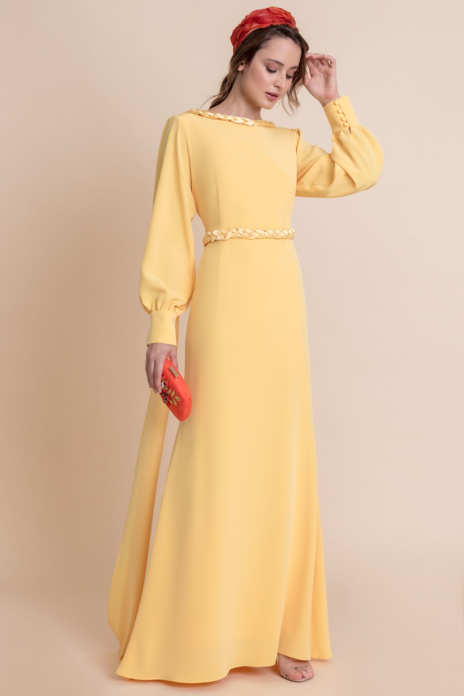 En imágenes, diez propuestas de la diseñadora Matilde Cano para las madrinas de 2023