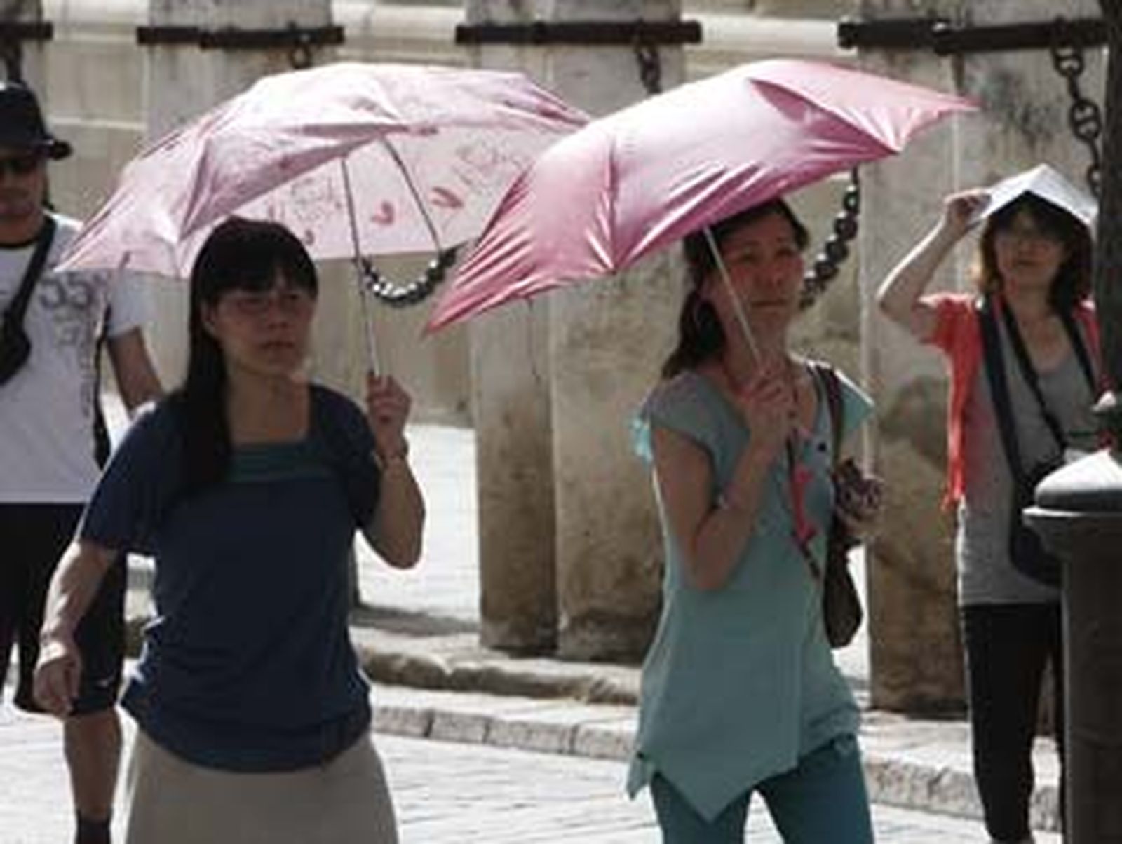 Los hoteles rebajan sus precios tras registrar una ocupación inferior al 60%