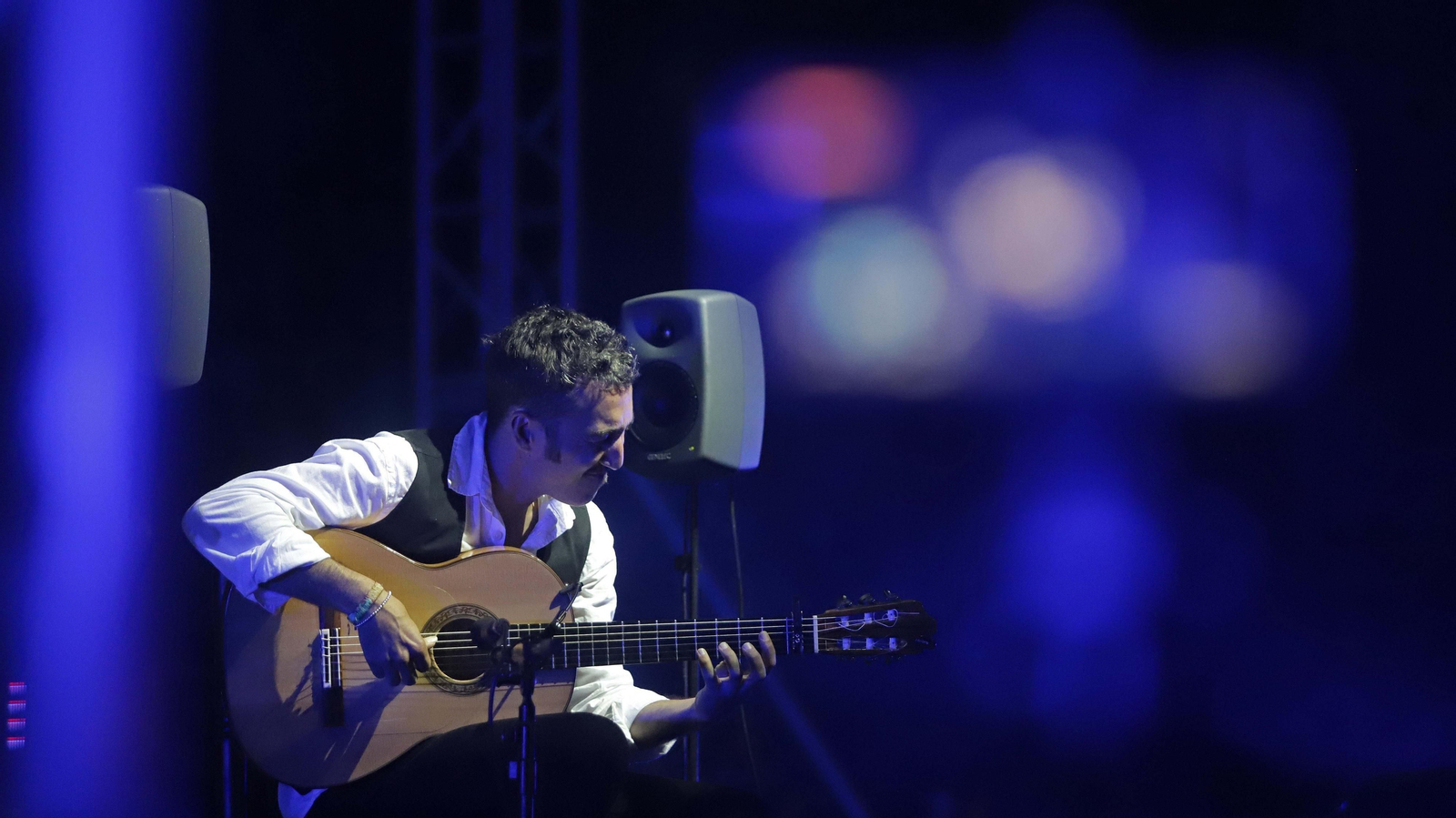 Fotos del espectáculo de José Manuel León y Mónika Bellido en Algeciras