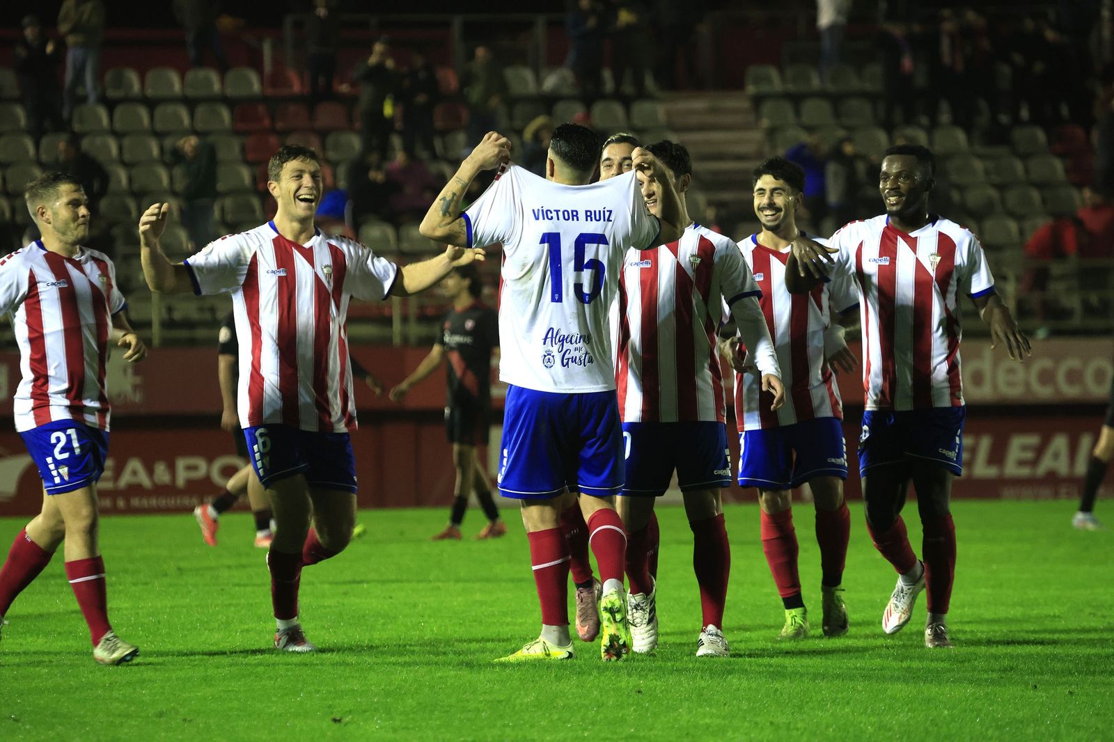 Las mejores fotos del Algeciras - Sevilla Atlético de Primera Federación