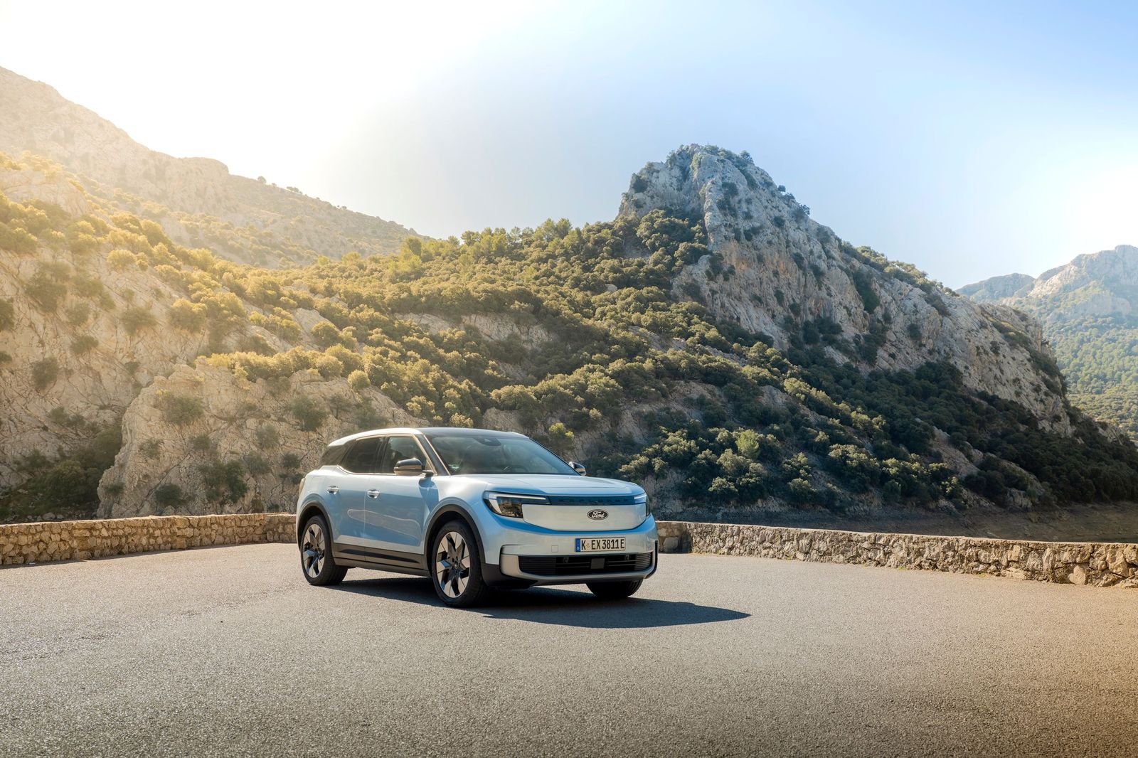 Ford mejora los Explorer y Capri con más autonomía y potencia en sus versiones de acceso