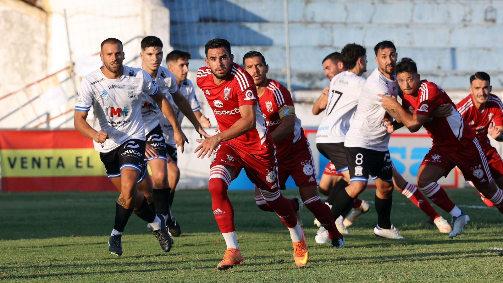 Imágenes del Trofeo Pedro Garrido entre el Jerez Industrial y el Xerez CD