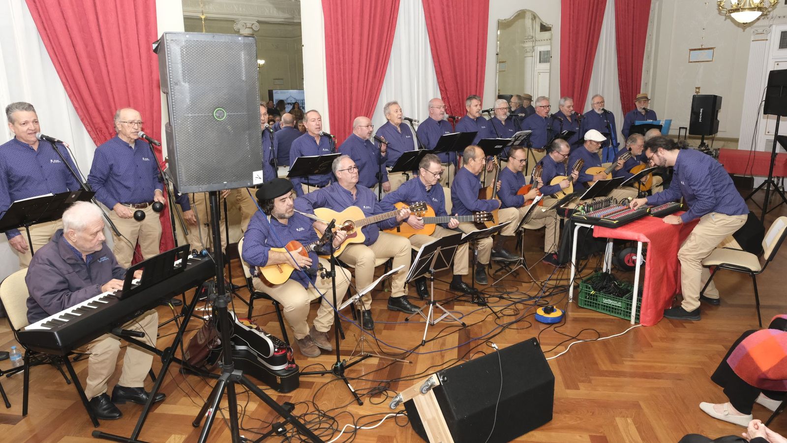 Actuación del Grupo Almenara.