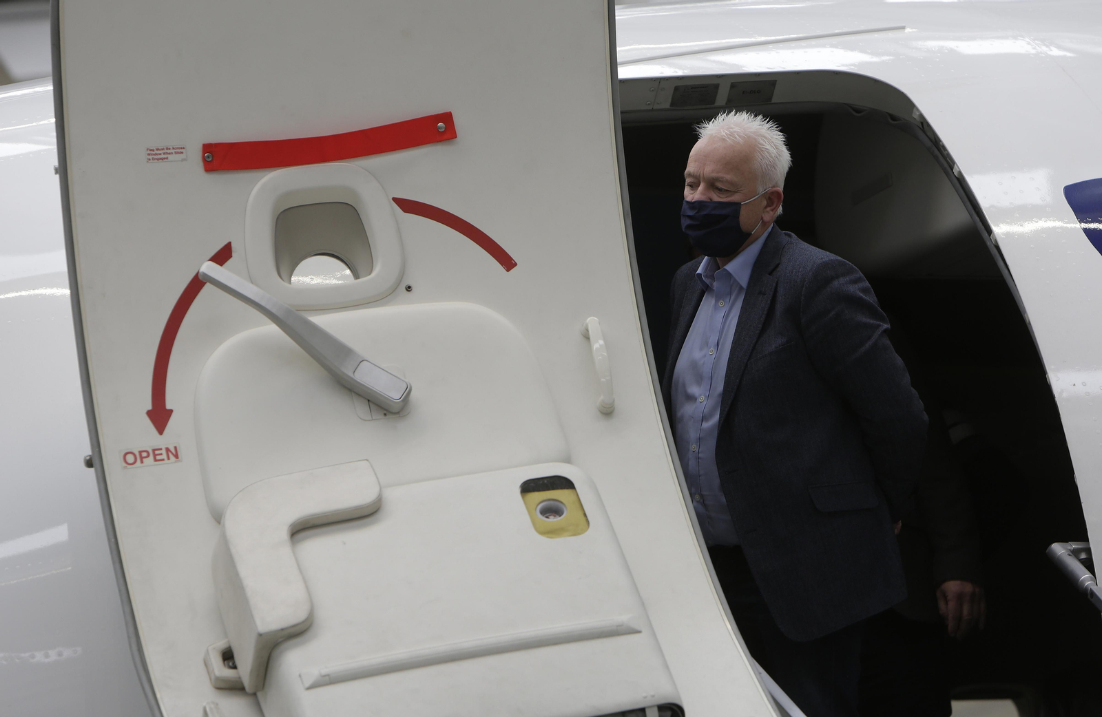 NUEVO HANGAR DE RYANAIR