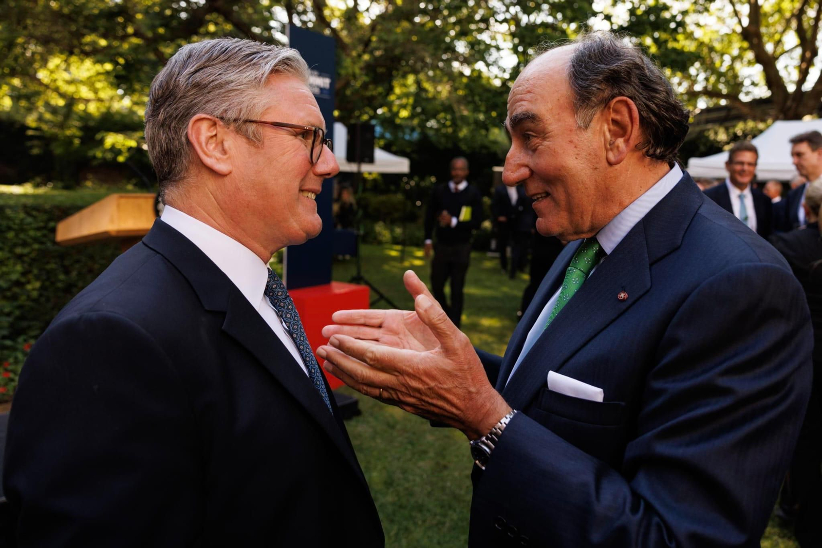 Ignacio Galán  y Keir Starmer.