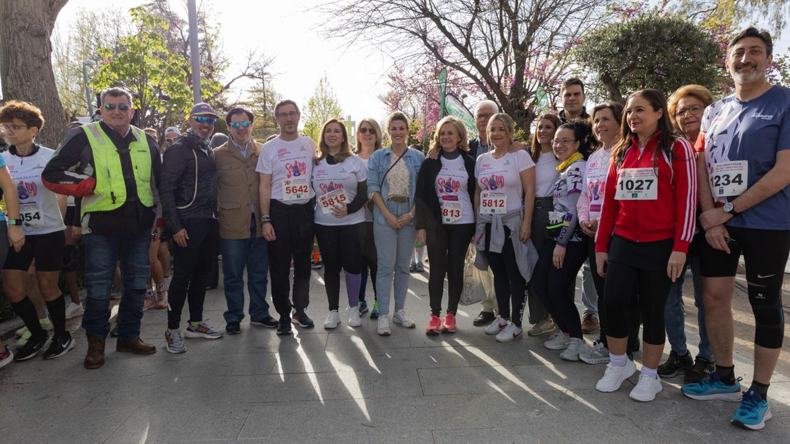 Más de 2.100 participantes corren para promover la salud en Jaén, en imágenes (1)