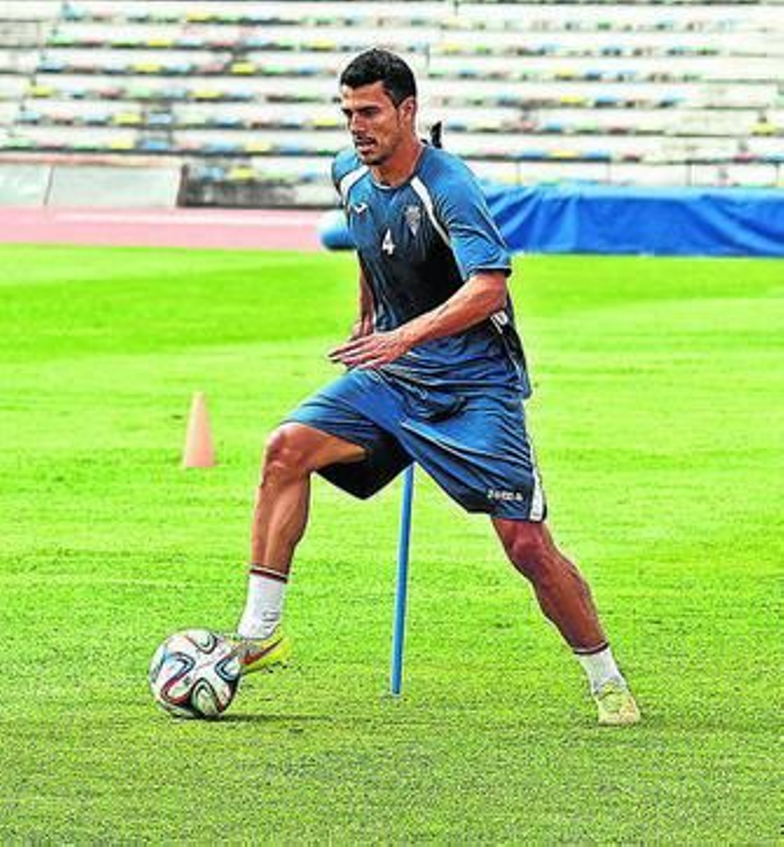 Ale Granado, en un entrenamiento con el que ha sido su equipo.