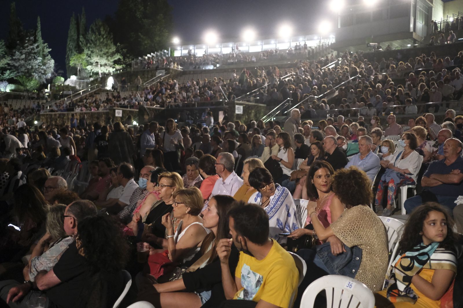 El concierto de Miguel Poveda en Córdoba, en imágenes