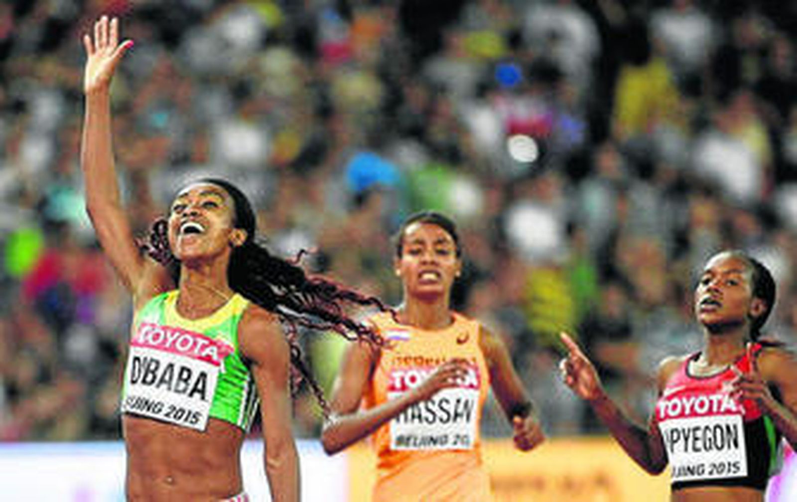 Genzebe Dibaba, tras ganar la final de los 1.500 metros.