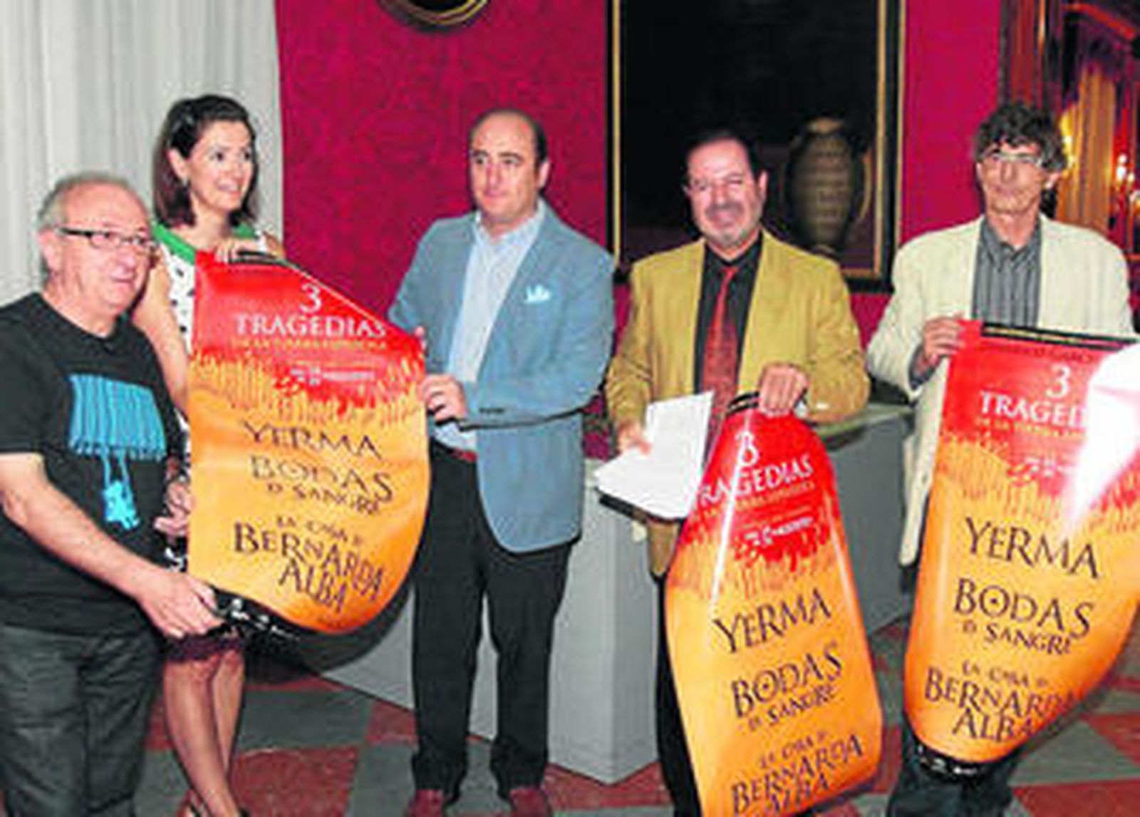 Momento de la presentación del cartel de Los veranos del Corral.