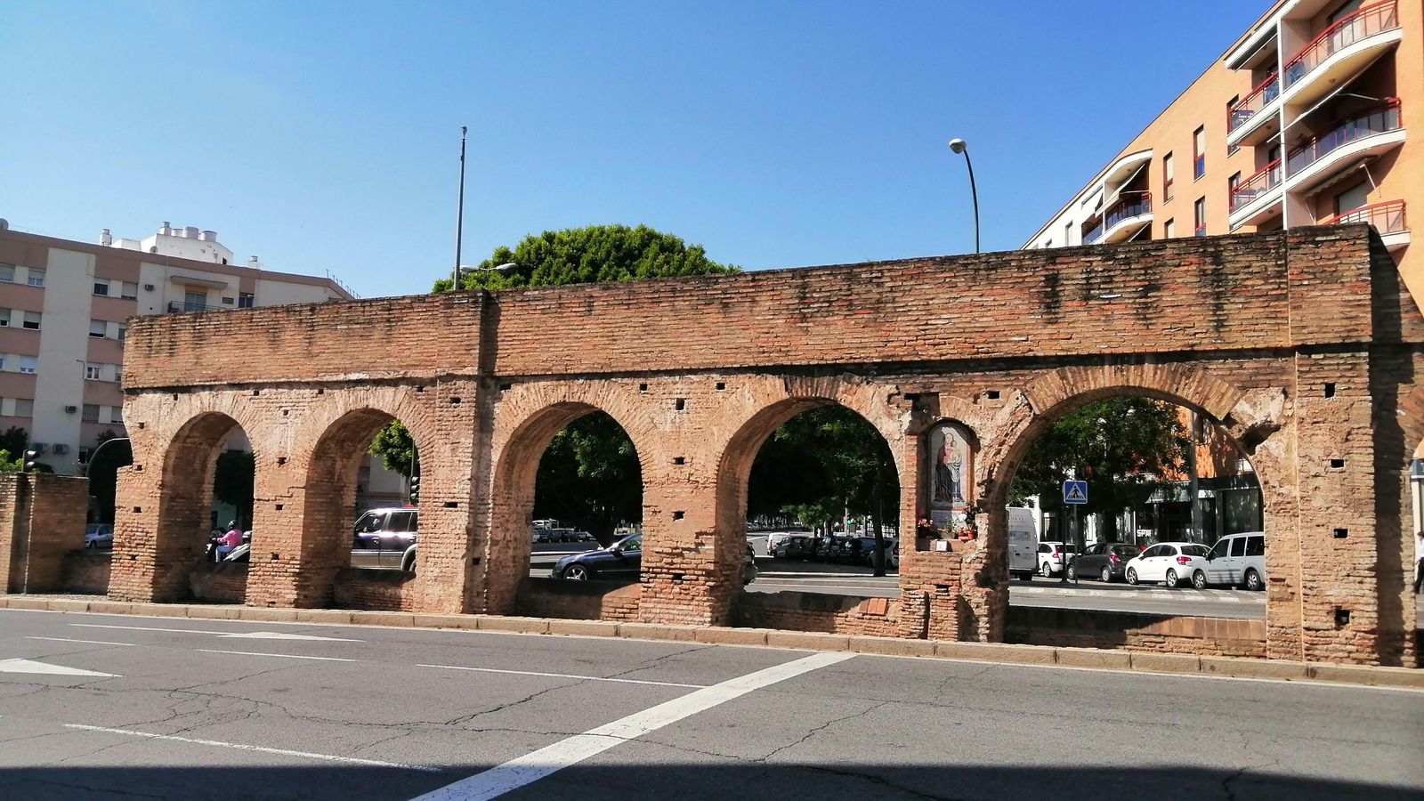 La ruta por La Calzada se celebra el domingo 4 de abril a las 12:00.