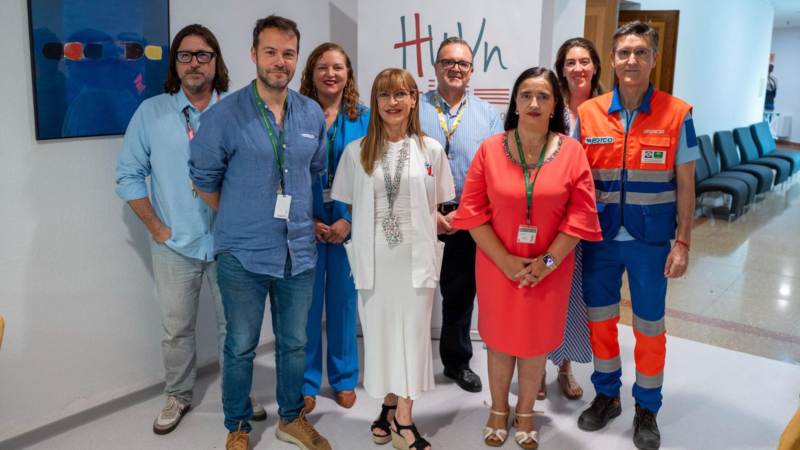 La directora gerente, a la derecha, junto a los organizadores del curso