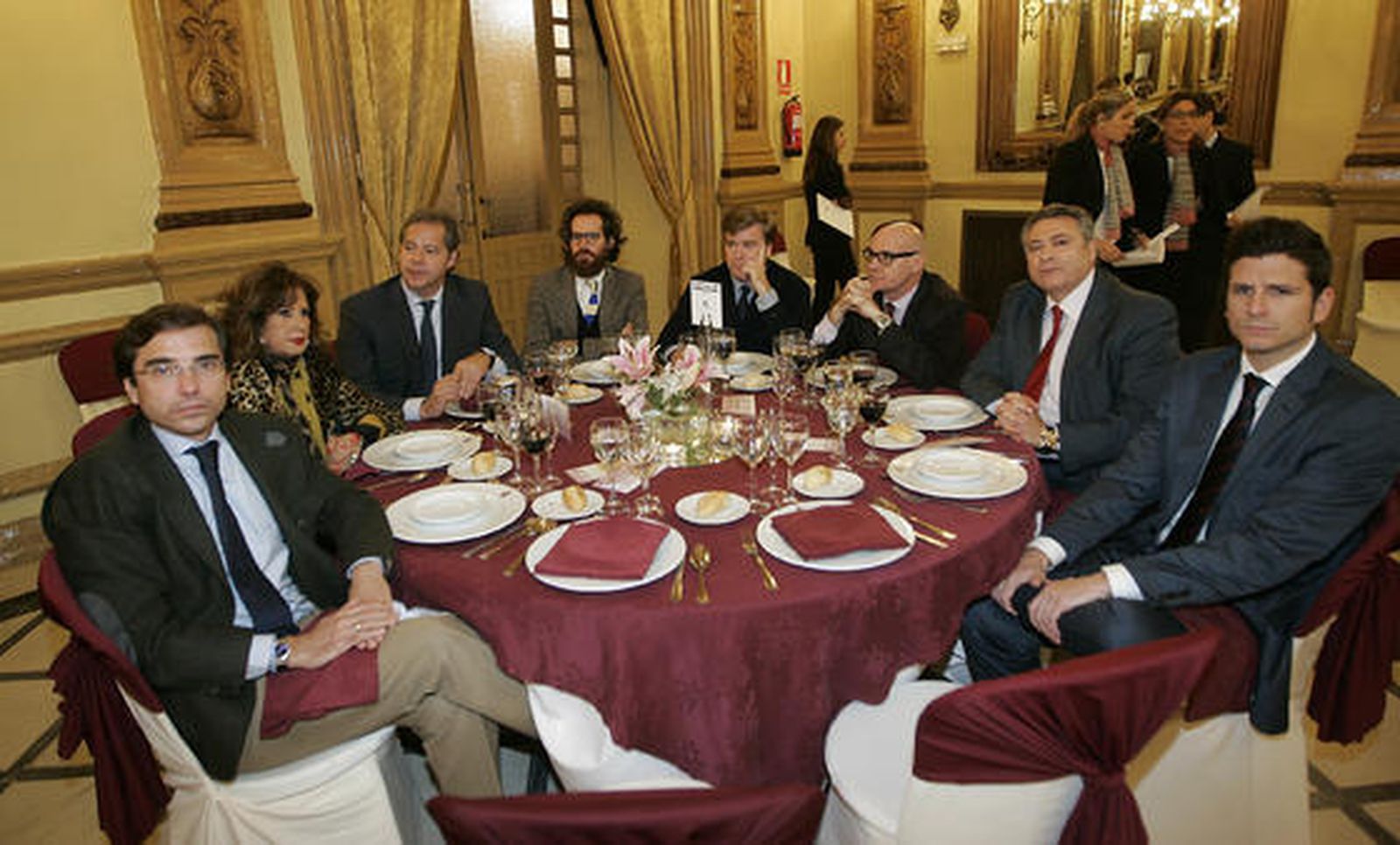 A. Gallardo, F. Carretero, L. Roldán, P. Valverde, J. Egurén, C. Valverde, M. Peña y A. Marañón.

Foto: José Martínez y Barrionuevo