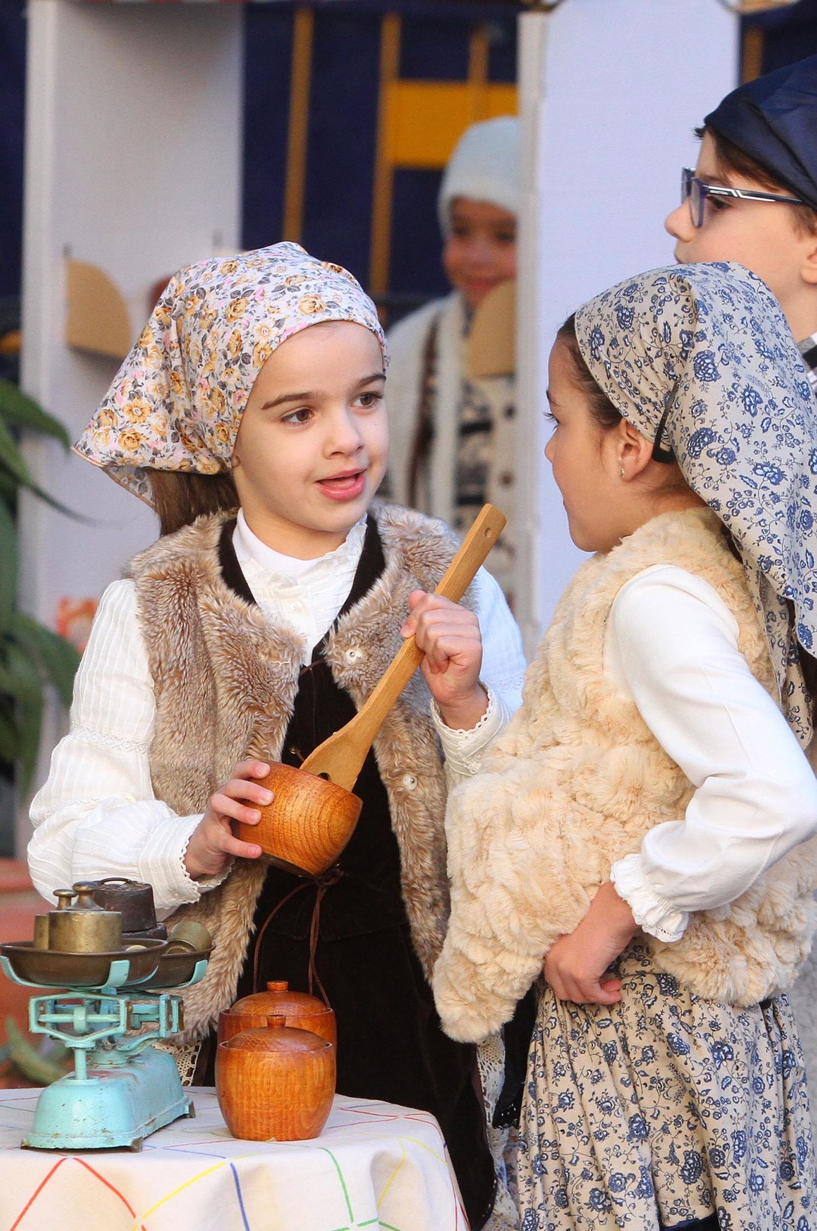 Imágenes del Belén viviente del Colegio María Inmaculada.