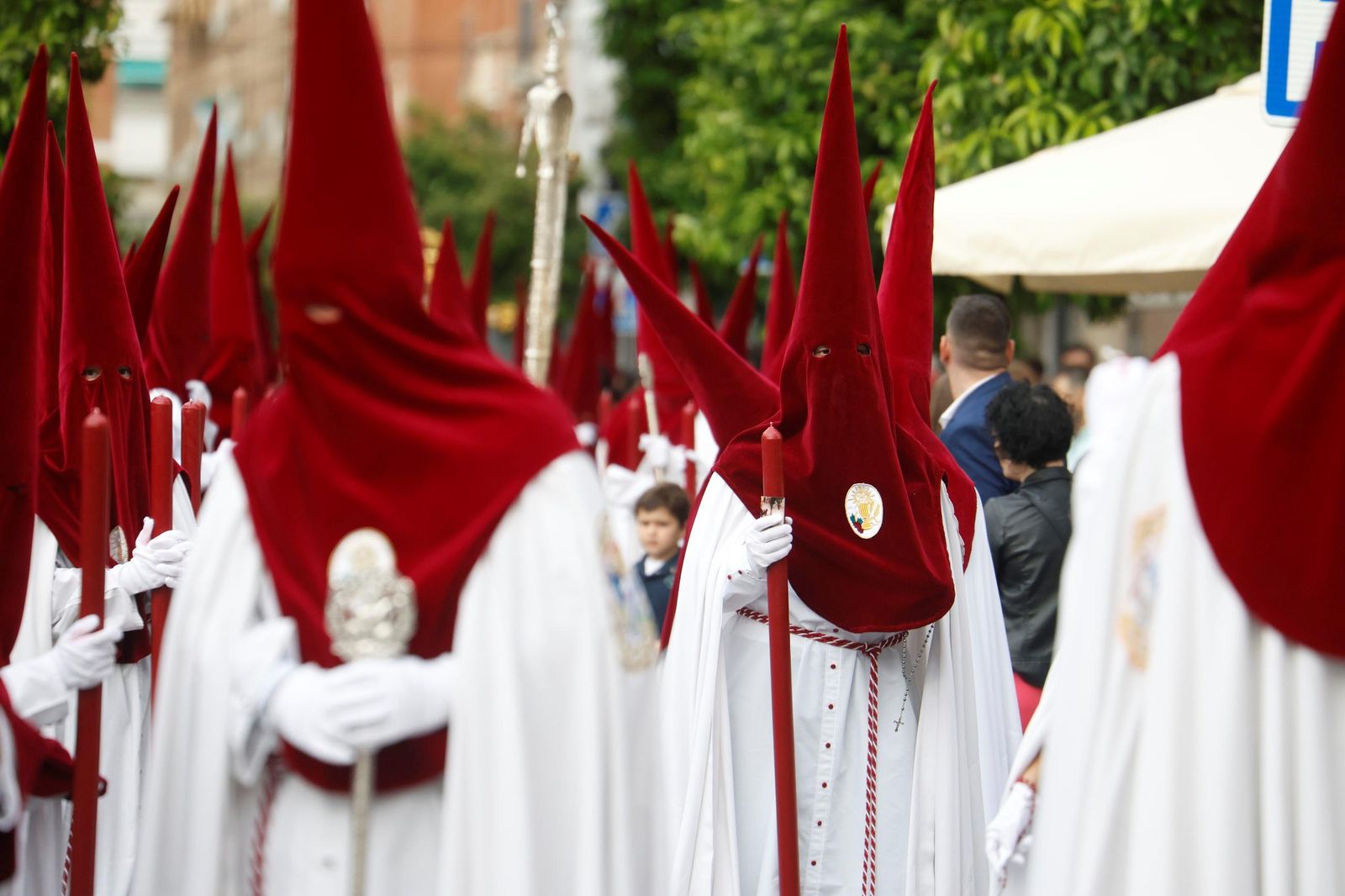 La procesión de la Sagrada Cena en este Jueves Santo de Córdoba, en imágenes