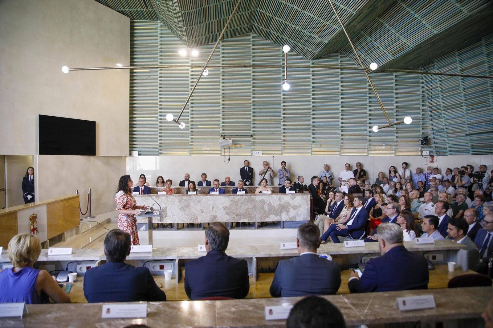 Placa de memoria histórica en el monumento de los coloraos, en imágenes