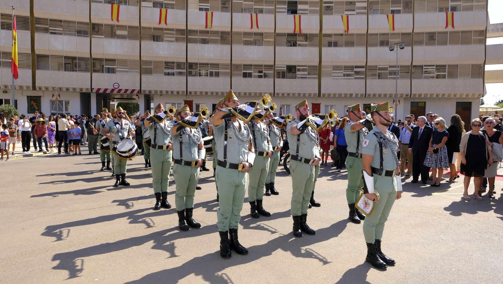 Imágenes de la Festividad del Pilar en la Comandancia de la Guardia Civil de Almería