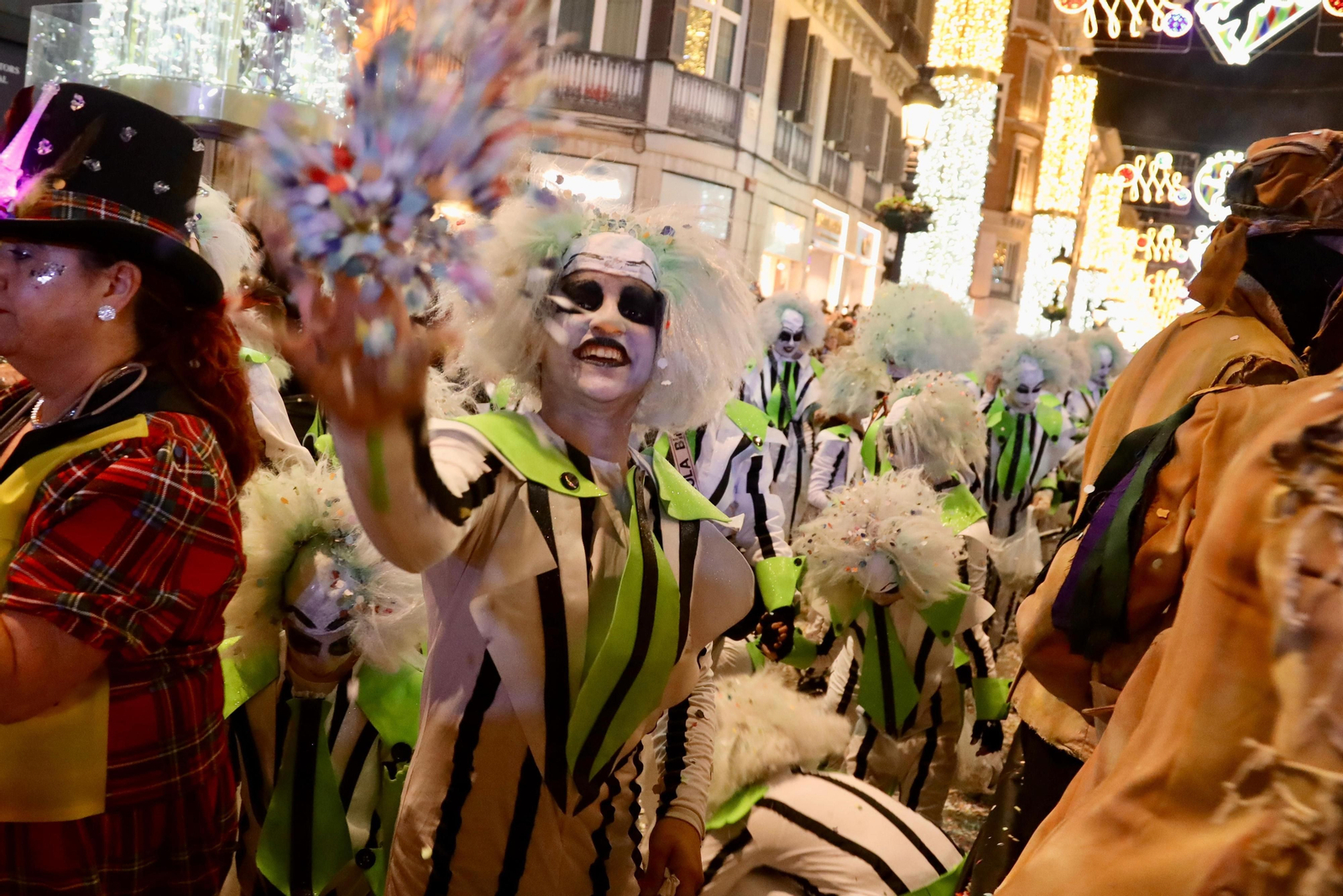 La Batalla de las Flores del Carnaval de Málaga 2024, en fotos