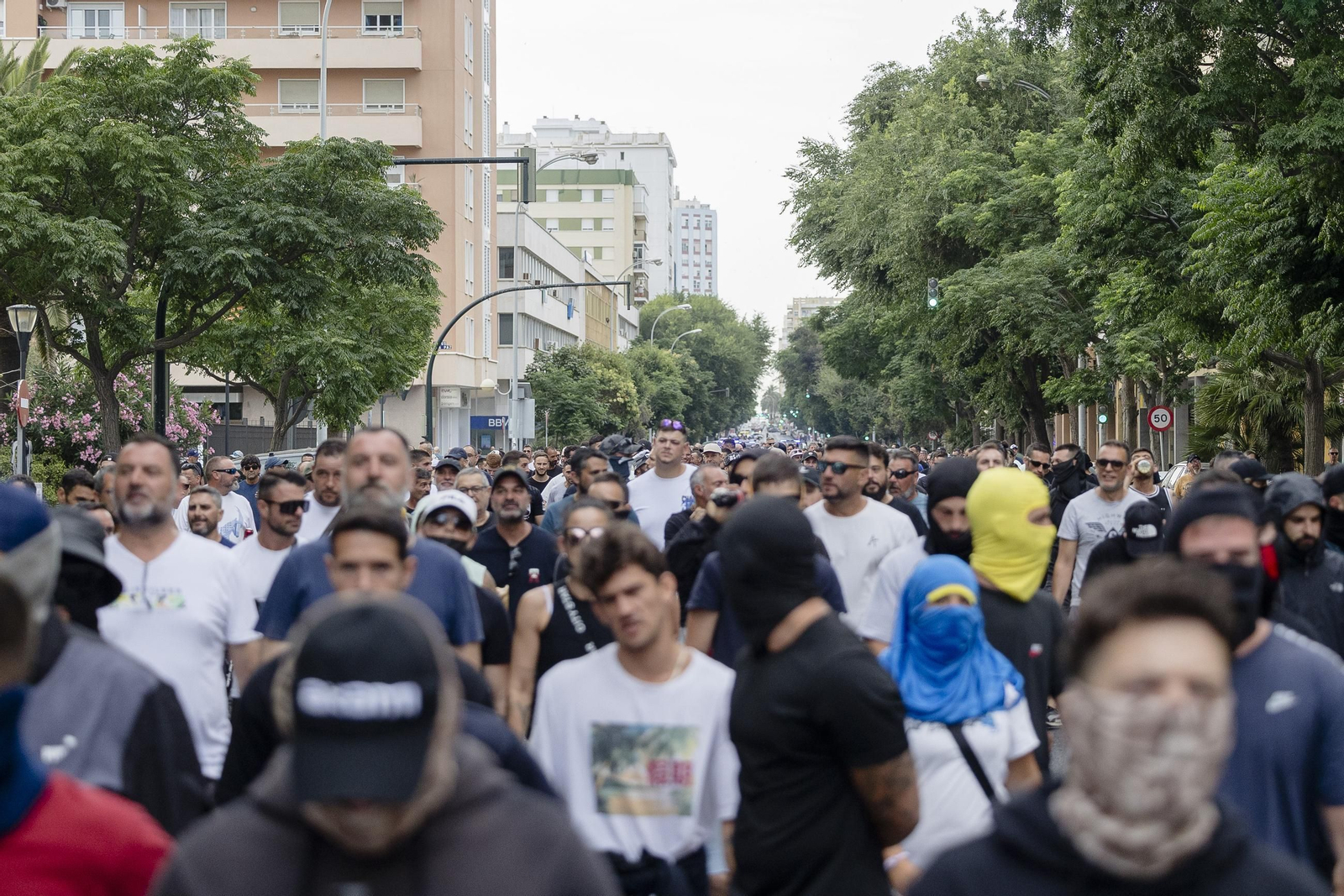 Imágenes del segundo día de huelga de los trabajadores del sector del metal en Cádiz