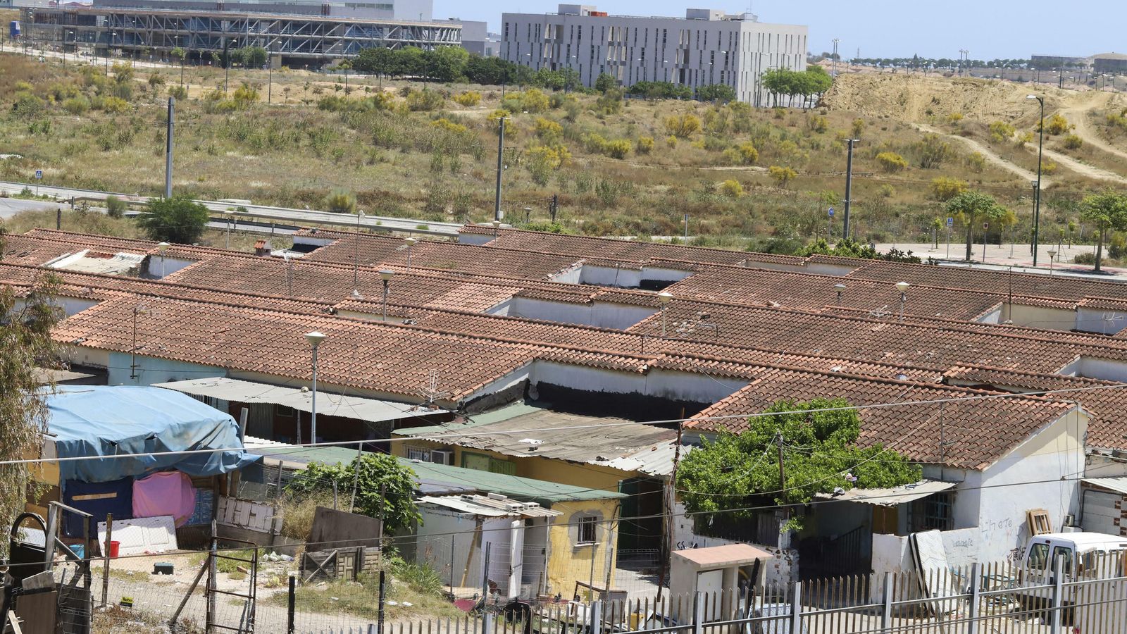 Barrio de Los Asperones, cuyas fases I y III pertenecen al distrito 10.